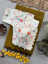 Graceful Golden Handloom Cotton Saree – Handloom Weave with Ready Blouse