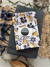 Dark Grey Handloom Cotton Saree With White Flower Print Blouse