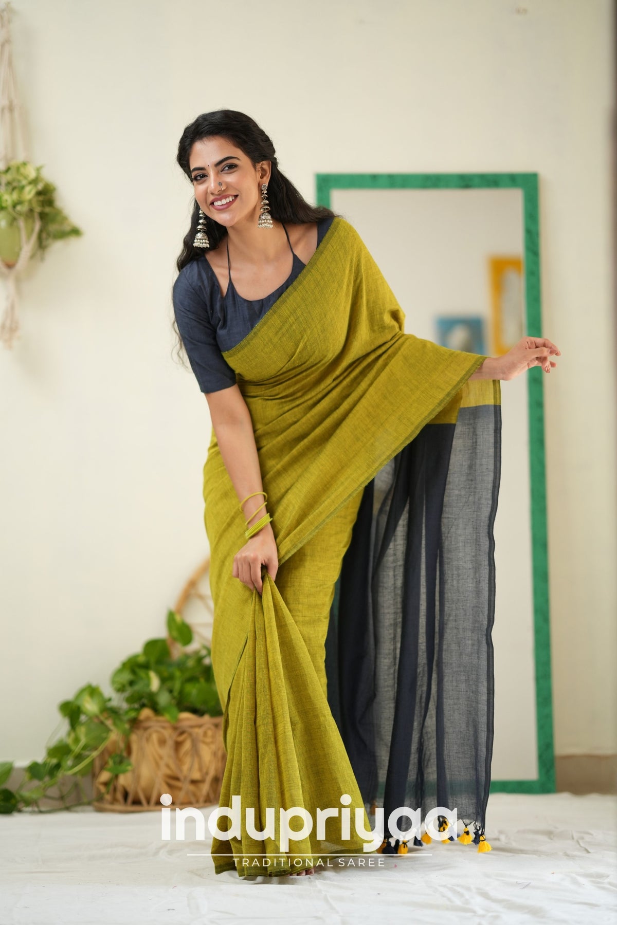 Light Mehndi Nd Dark Grey Handloom Khadi Cotton Saree