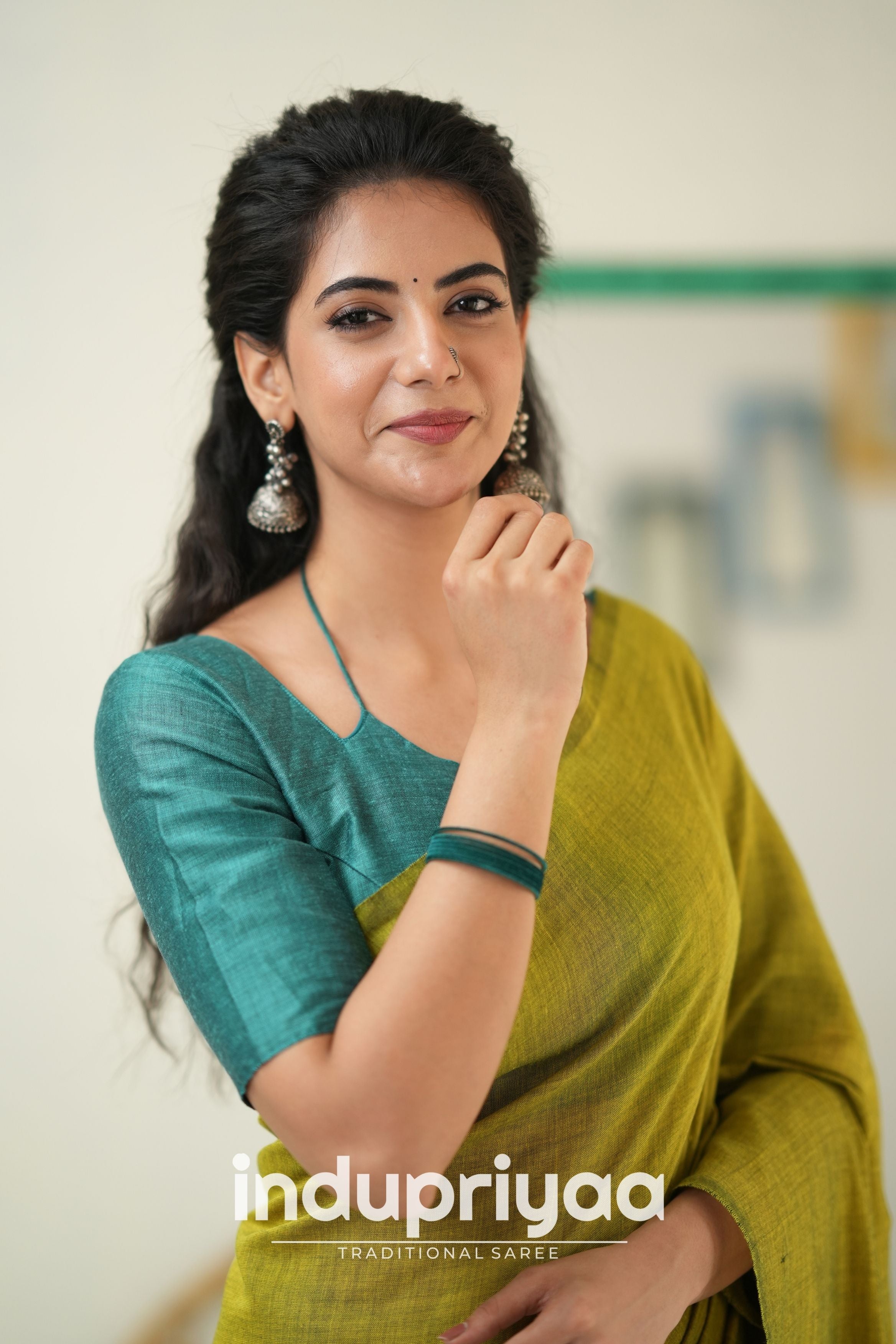 Light Mehndi Nd C Green Handloom Khadi Cotton Saree