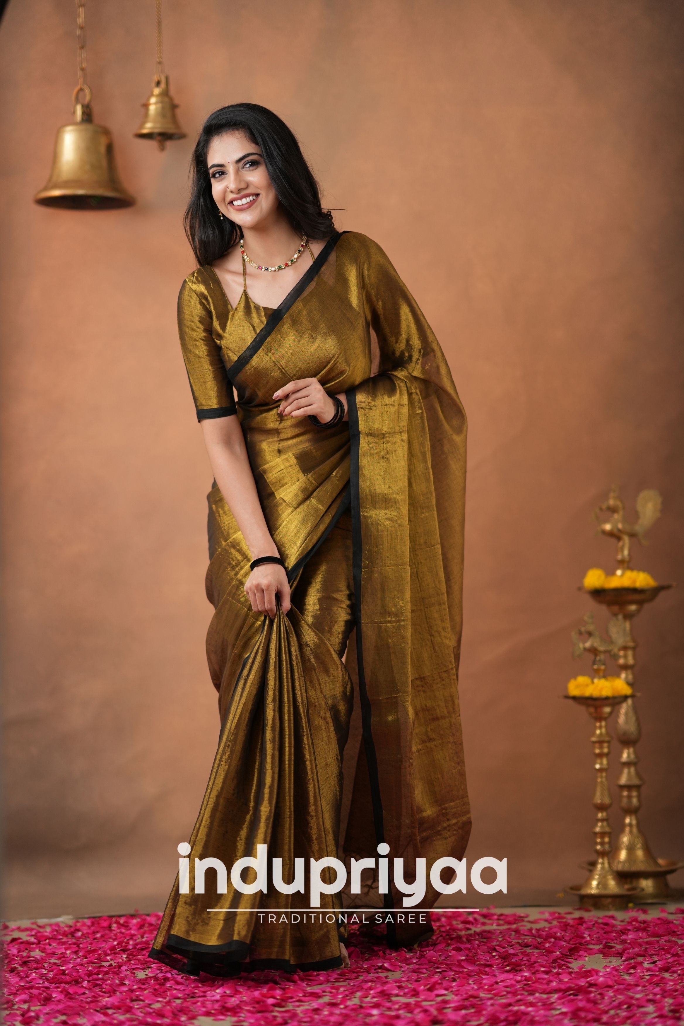 Gold Handloom Tissue Cotton  Saree