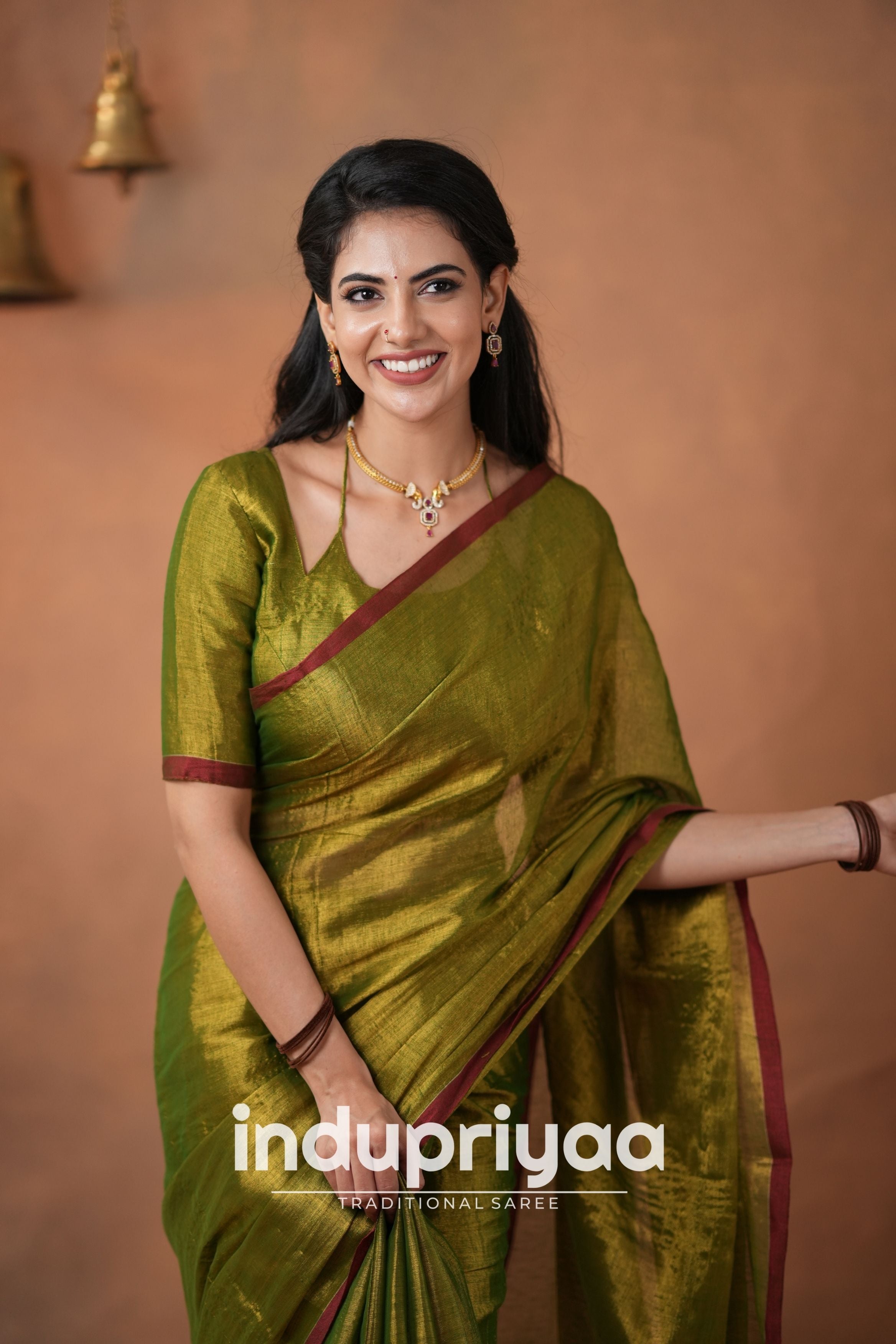 Mehndi Green Handloom Tissue Cotton Saree