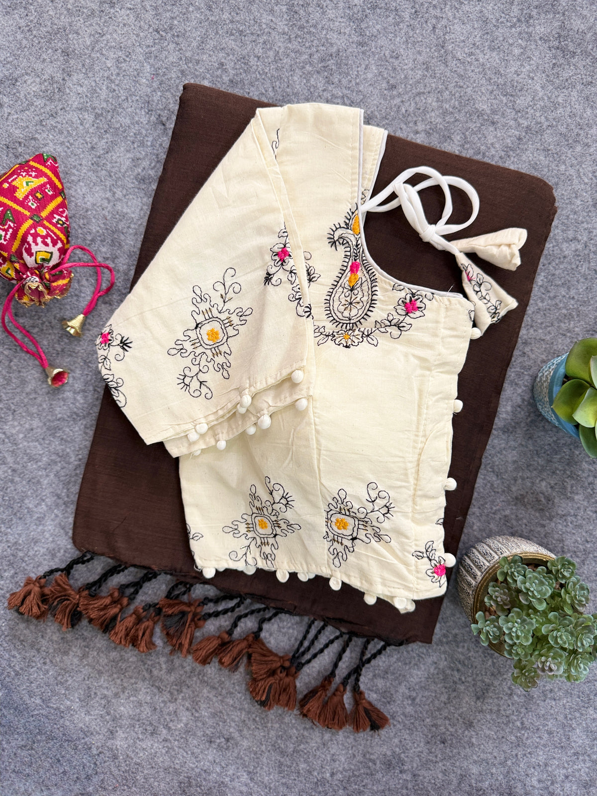 Brown Handloom Cotoon Saree With Embrodry Work Stitched Blouse