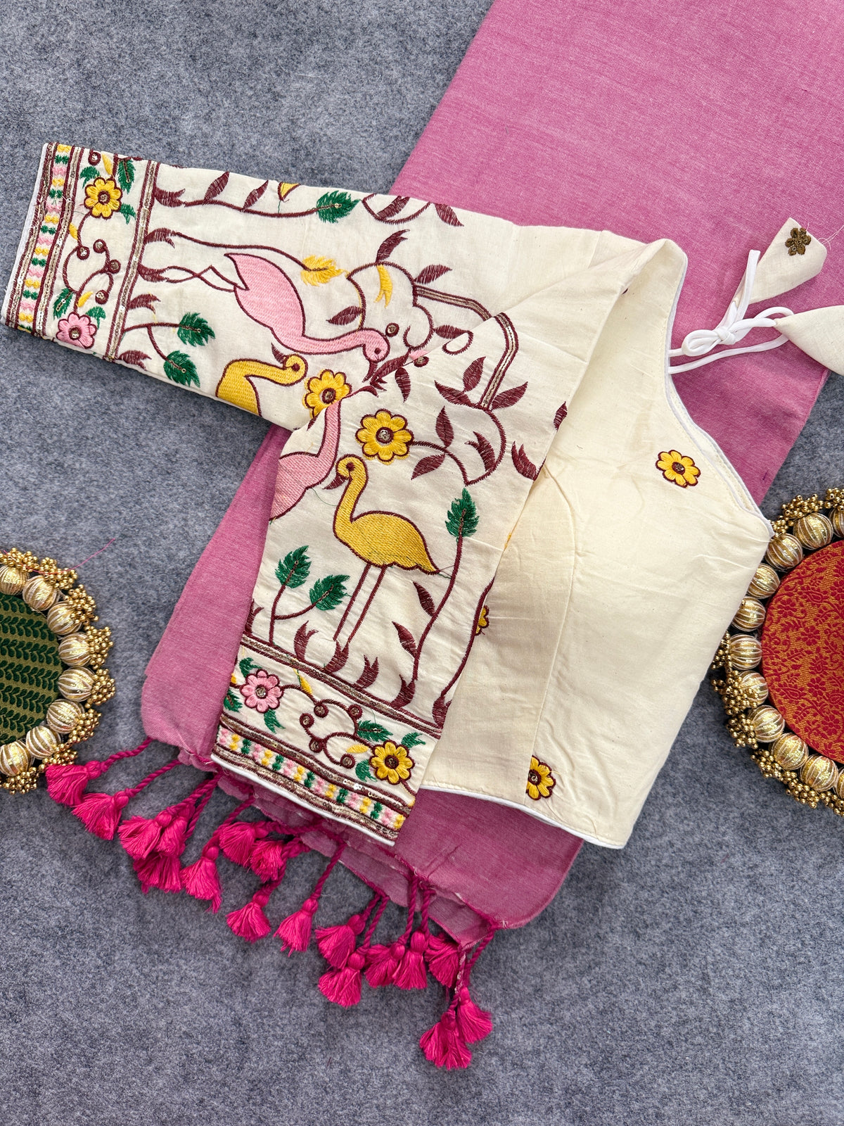 Light Pink Handloom Cotoon Saree With Embrodry Work Stitched Blouse