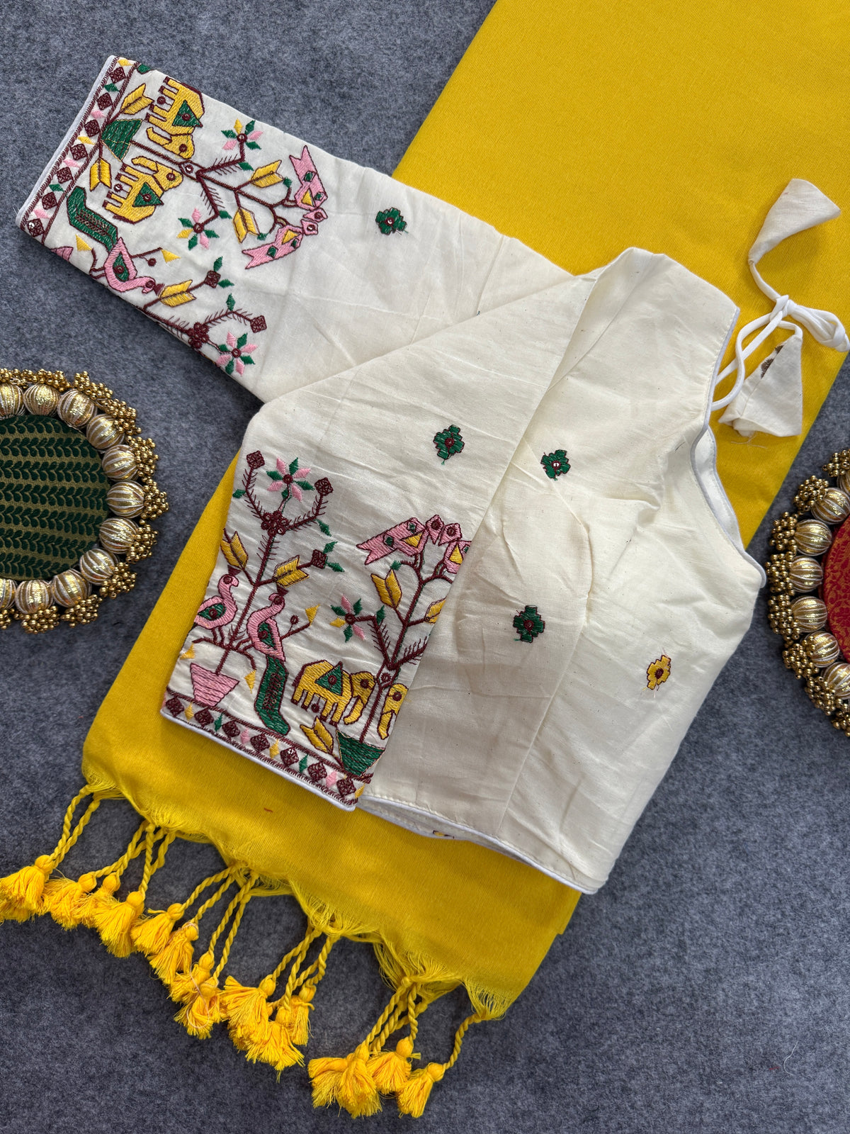 Yellow  Handloom Cotoon Saree With Embrodry Work Stitched Blouse