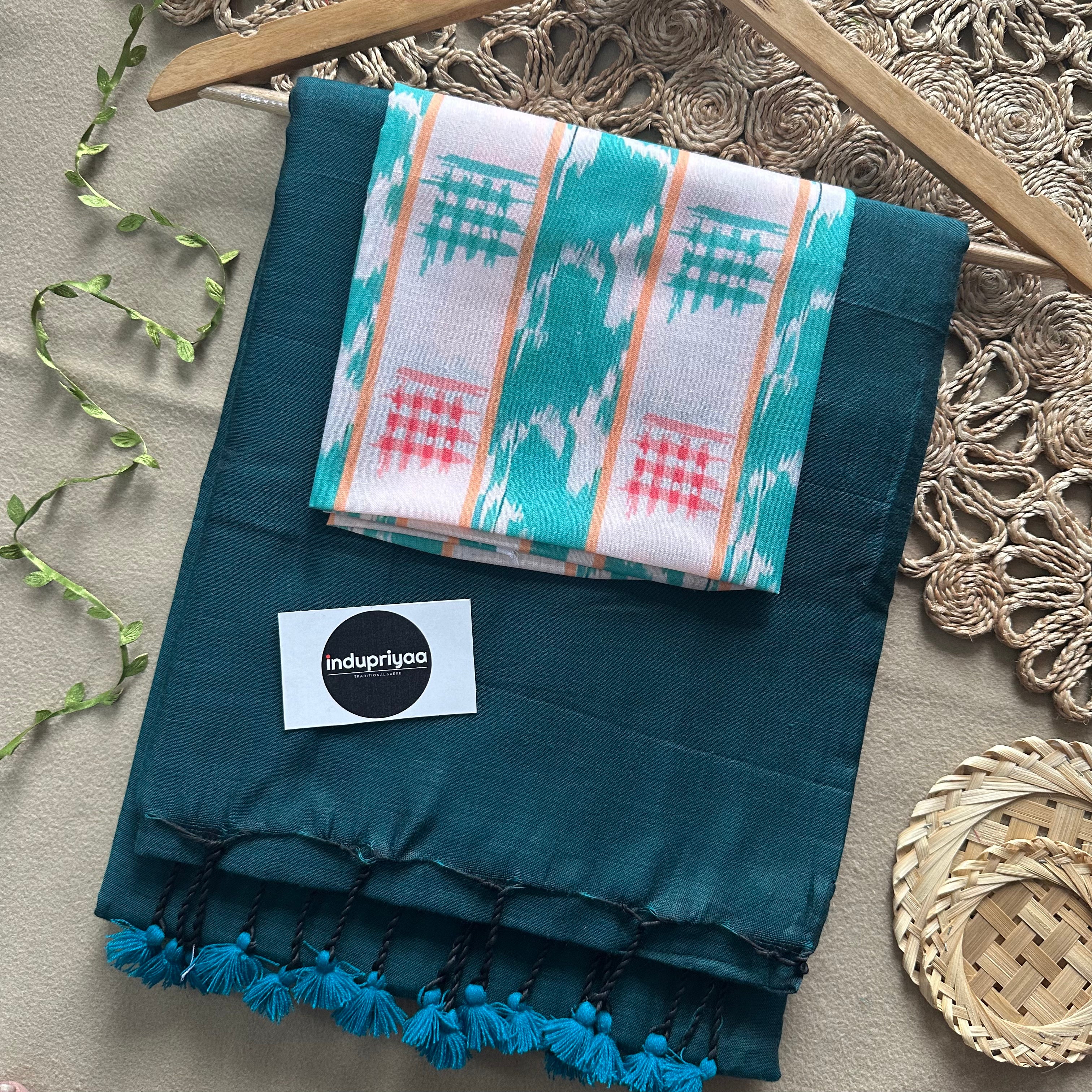 Rama Handloom Cotton Saree With Chex Print Blouse