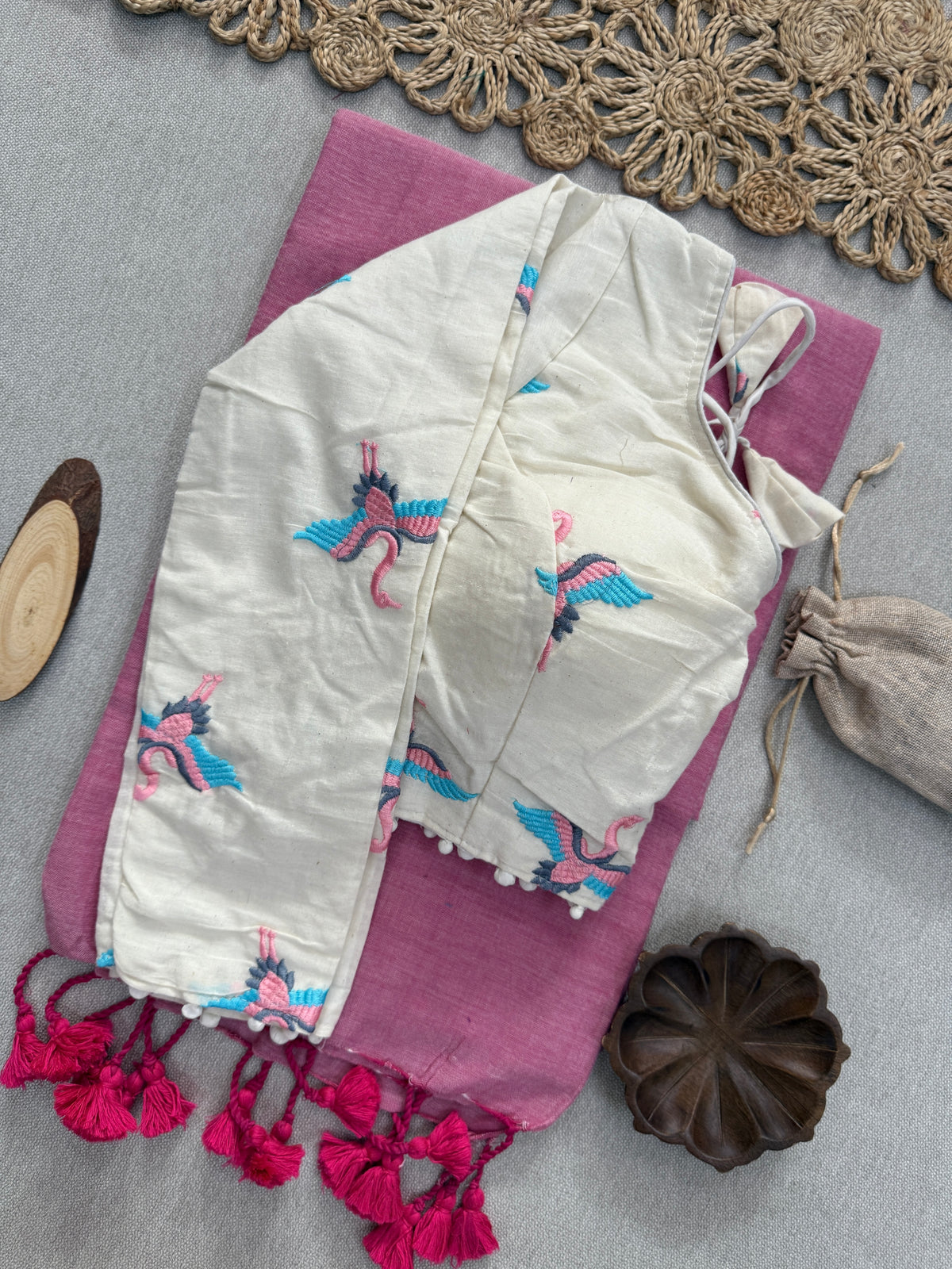 Traditional Handloom Saree in Pure Khadi Cotton with Blouse – Elegant Light Pink