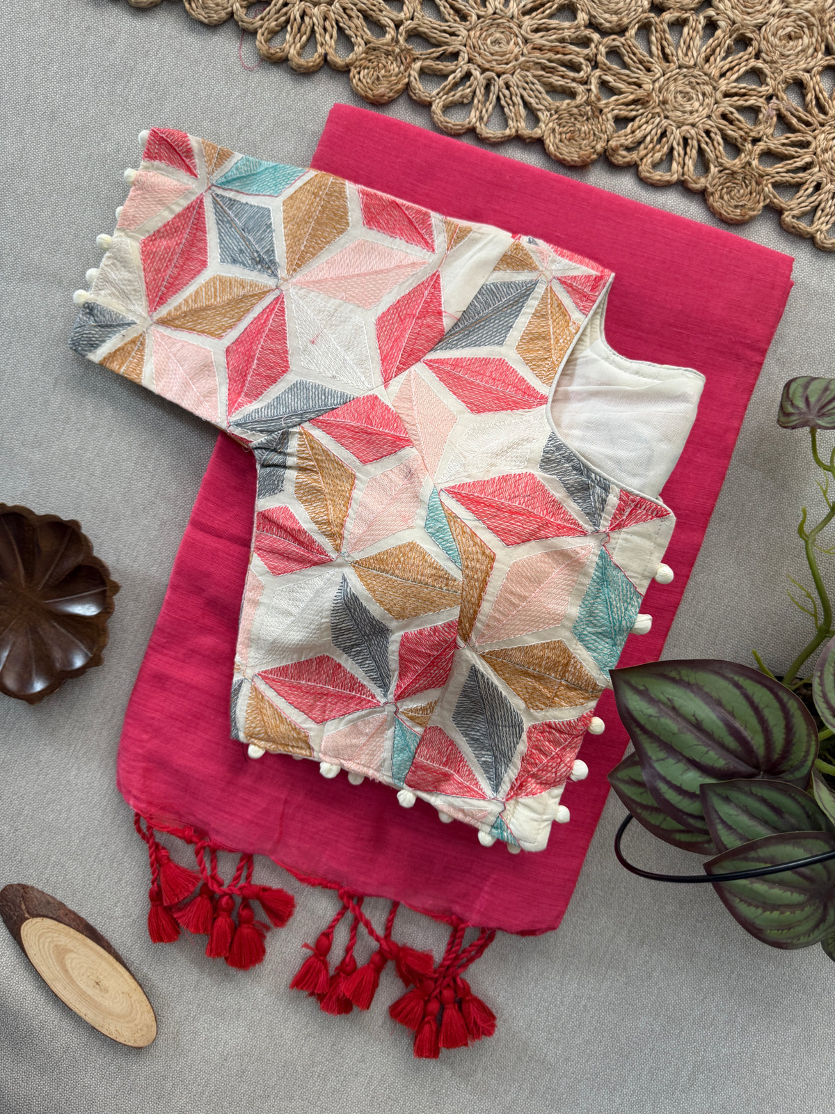 Lightweight Handloom Khadi Cotton Saree with Blouse – Elegant Gajri