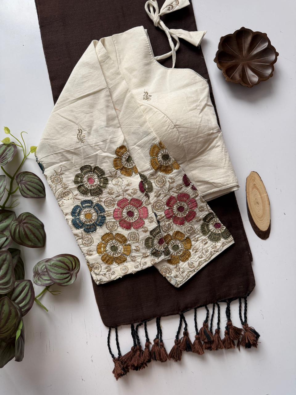 Lightweight Brown Cotton Saree With Ready Made Blouse