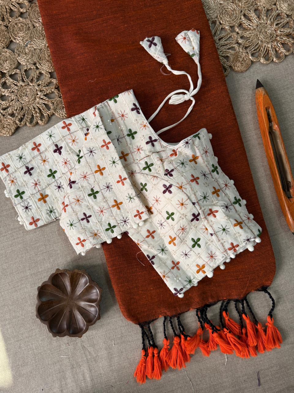 Lightweight Orange Cotton Handloom Saree With Ready Blouse