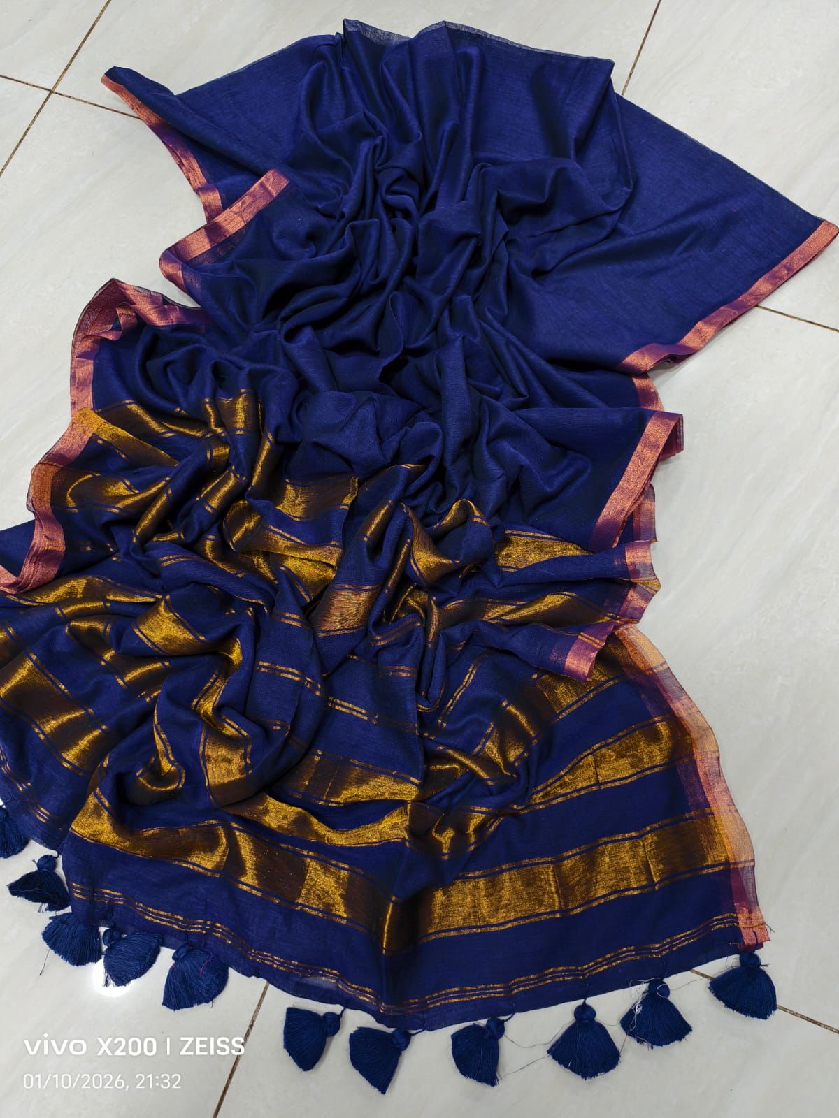 Classic Blue Mul Mul Cotton Saree Perfect for Casual Ethnic Wear