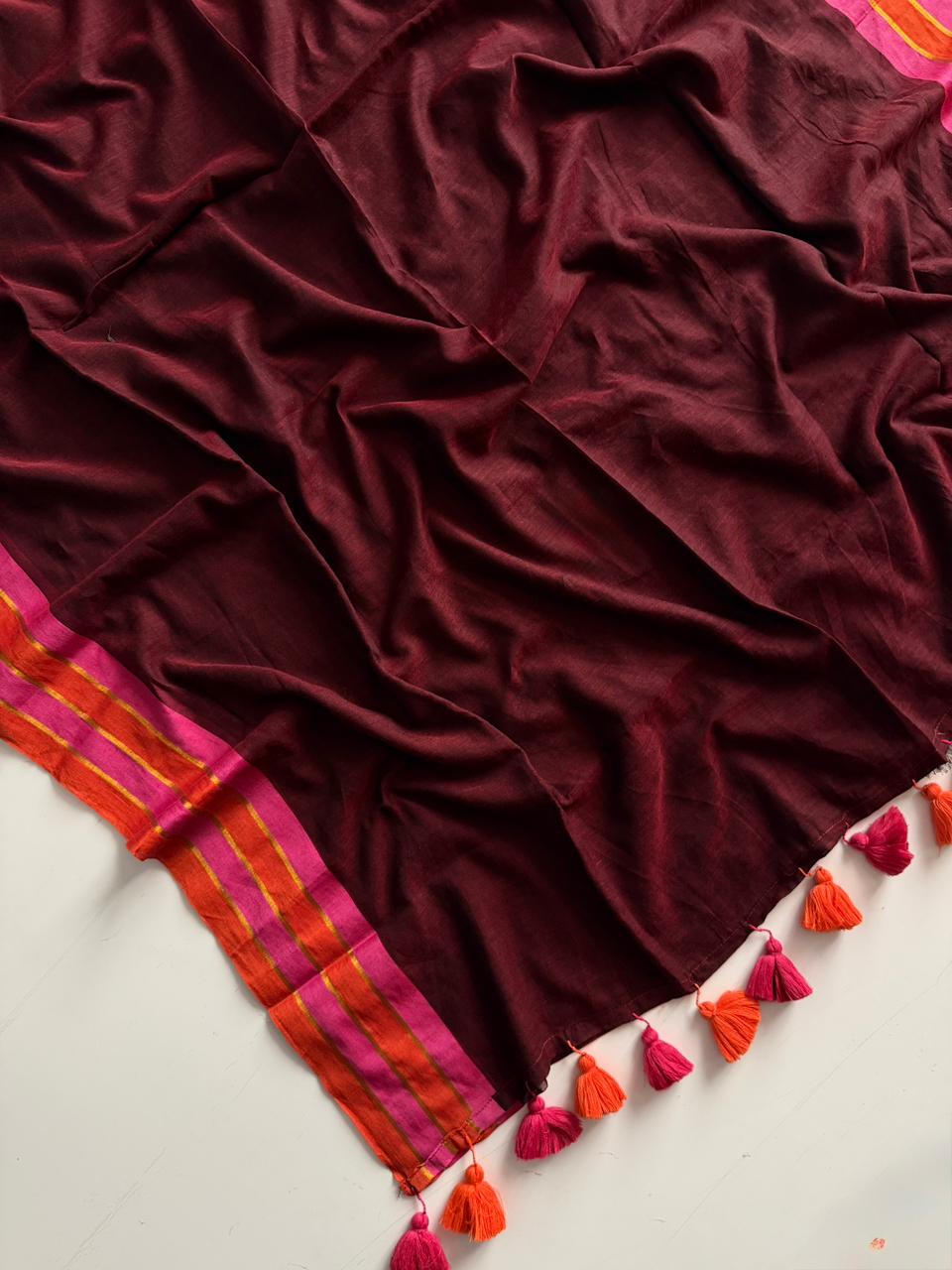 Traditional Marun Mul Mul Cotton Saree with Soft Smooth Finish