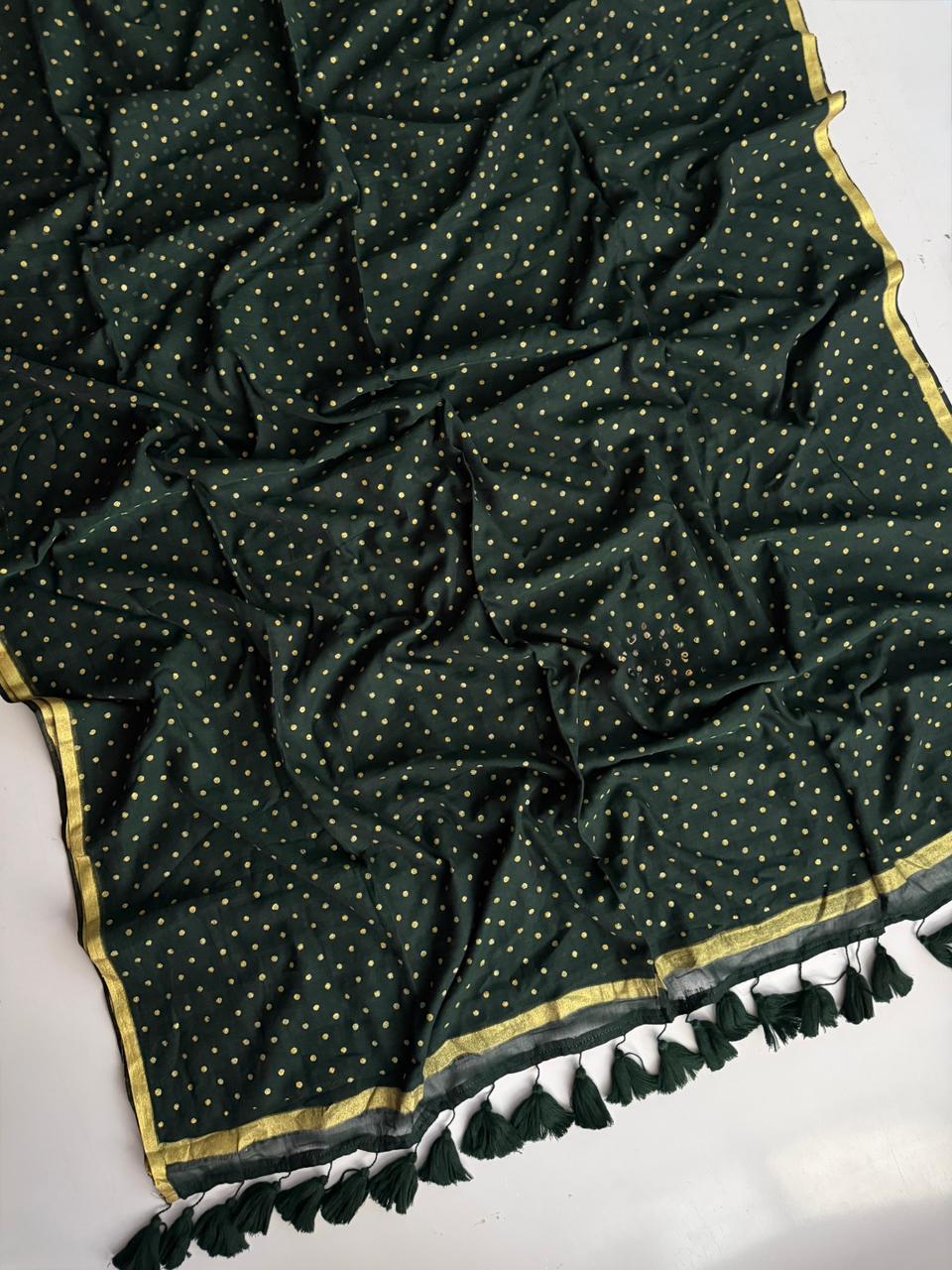 Elegant Green Daily Wear Mul Mul Cotton Saree for Women
