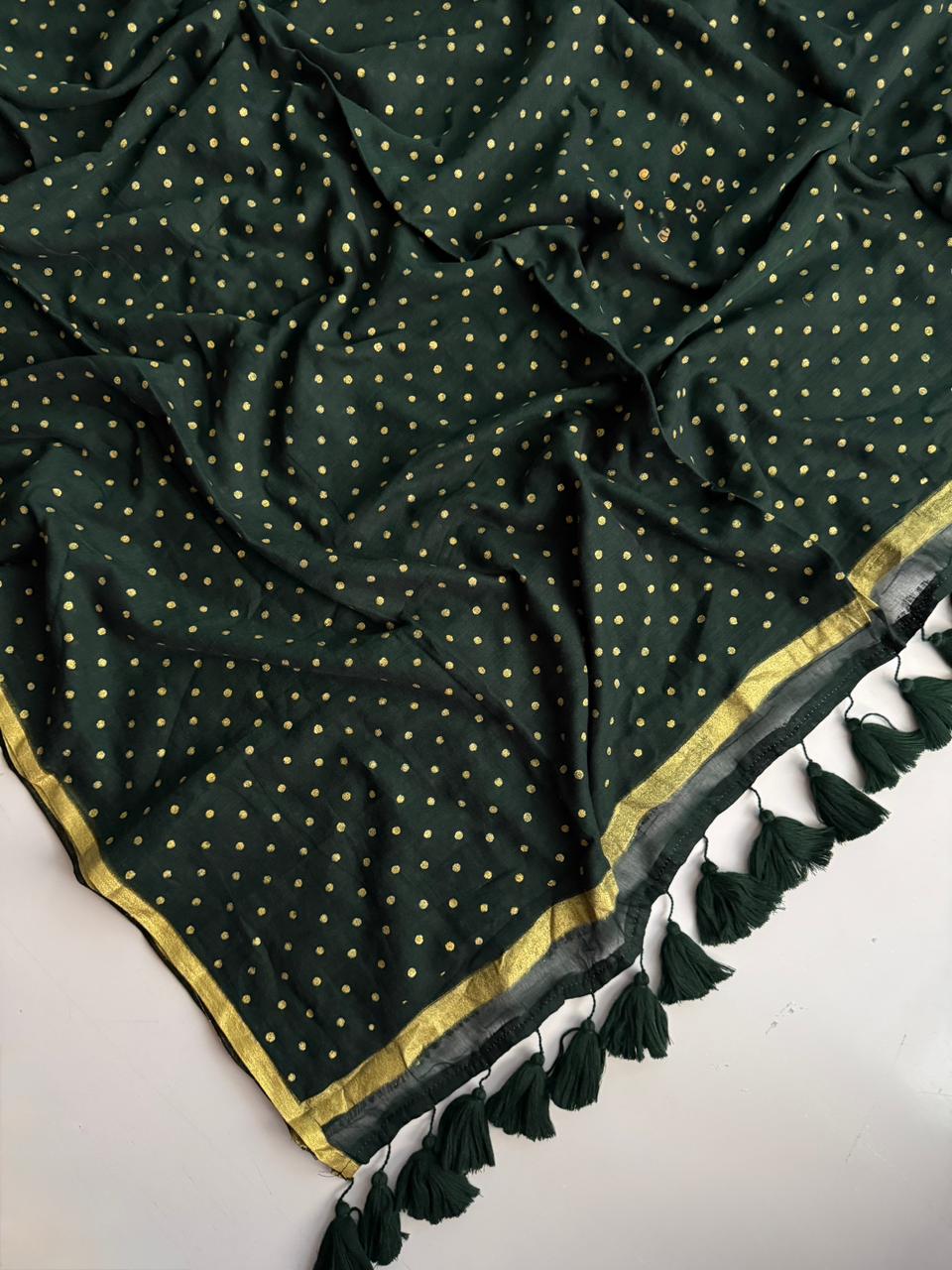 Elegant Green Daily Wear Mul Mul Cotton Saree for Women