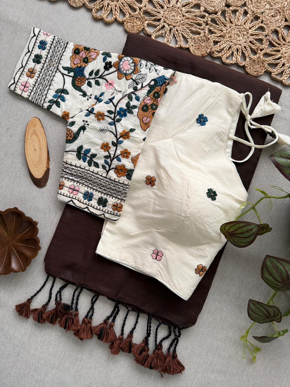 Daily Wear Brown Handloom Cotton Saree With Stitched Blouse