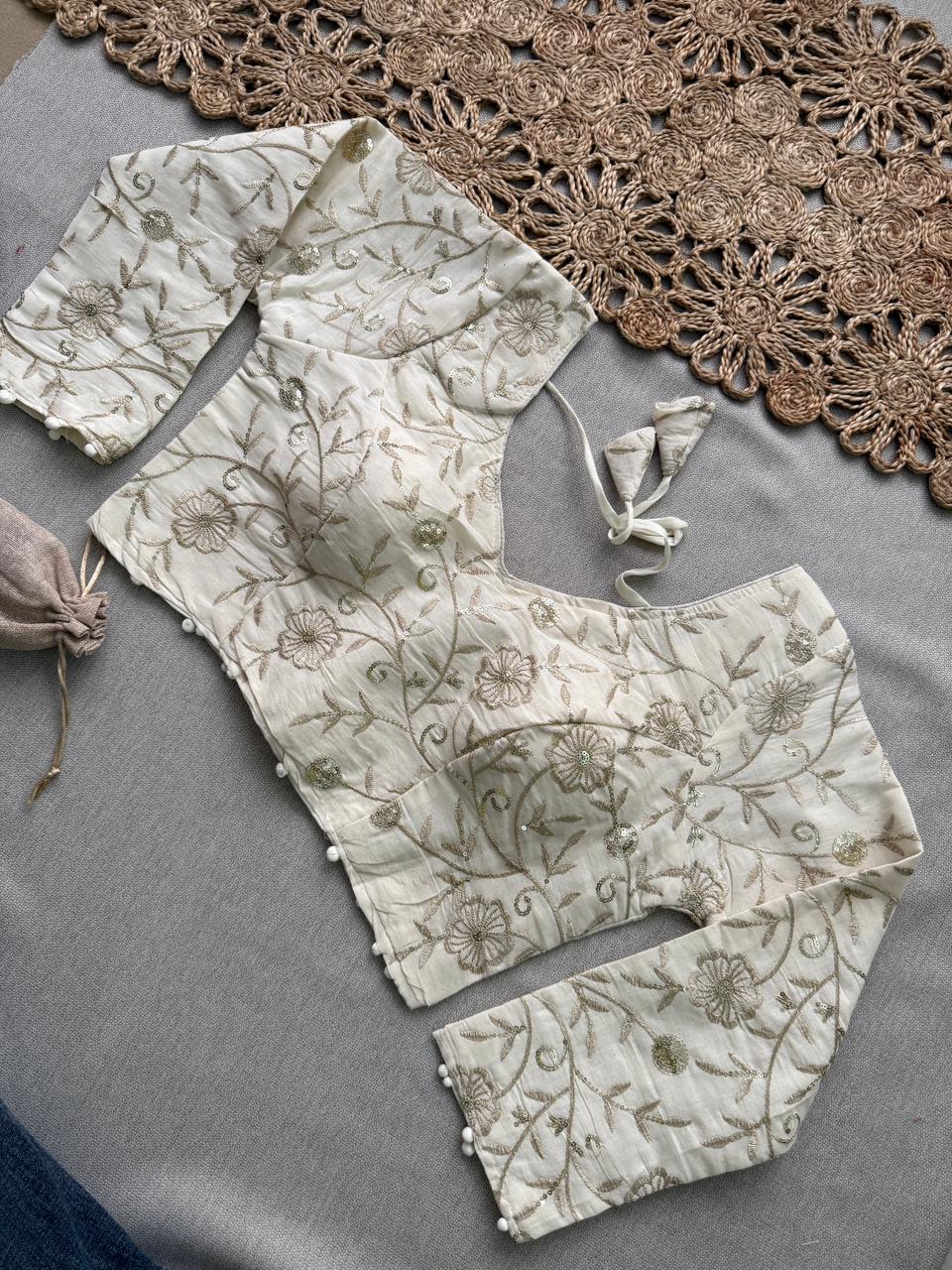 Traditional Orange Handloom Cotton Saree With Perfect Stitched Blouse