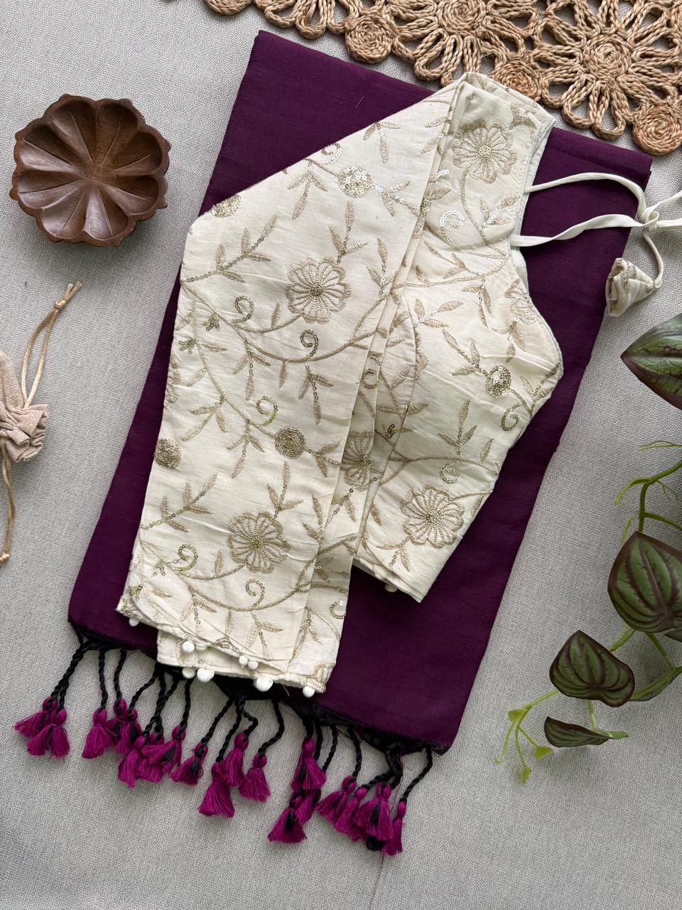 Soft Wine Comfortable Handloom Cotton Saree With Stitched Blouse