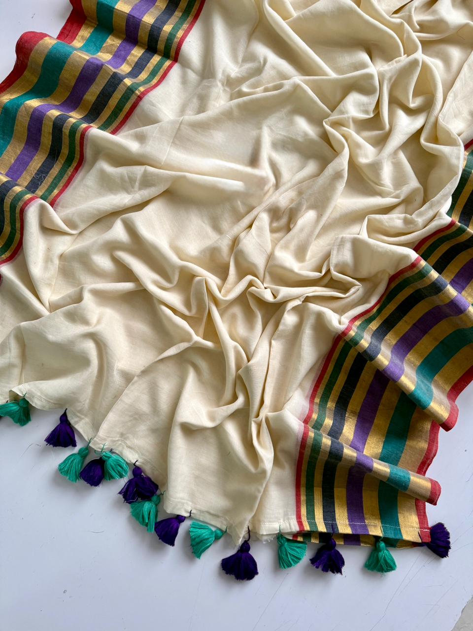 Elegant Mulmul Cotton Saree Comfortable Daily Wear