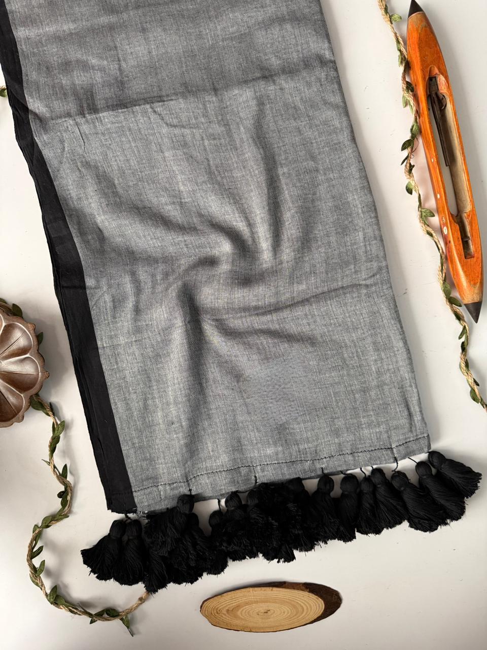 Soft Grey Mulmul Cotton Saree Daily Wear Collection