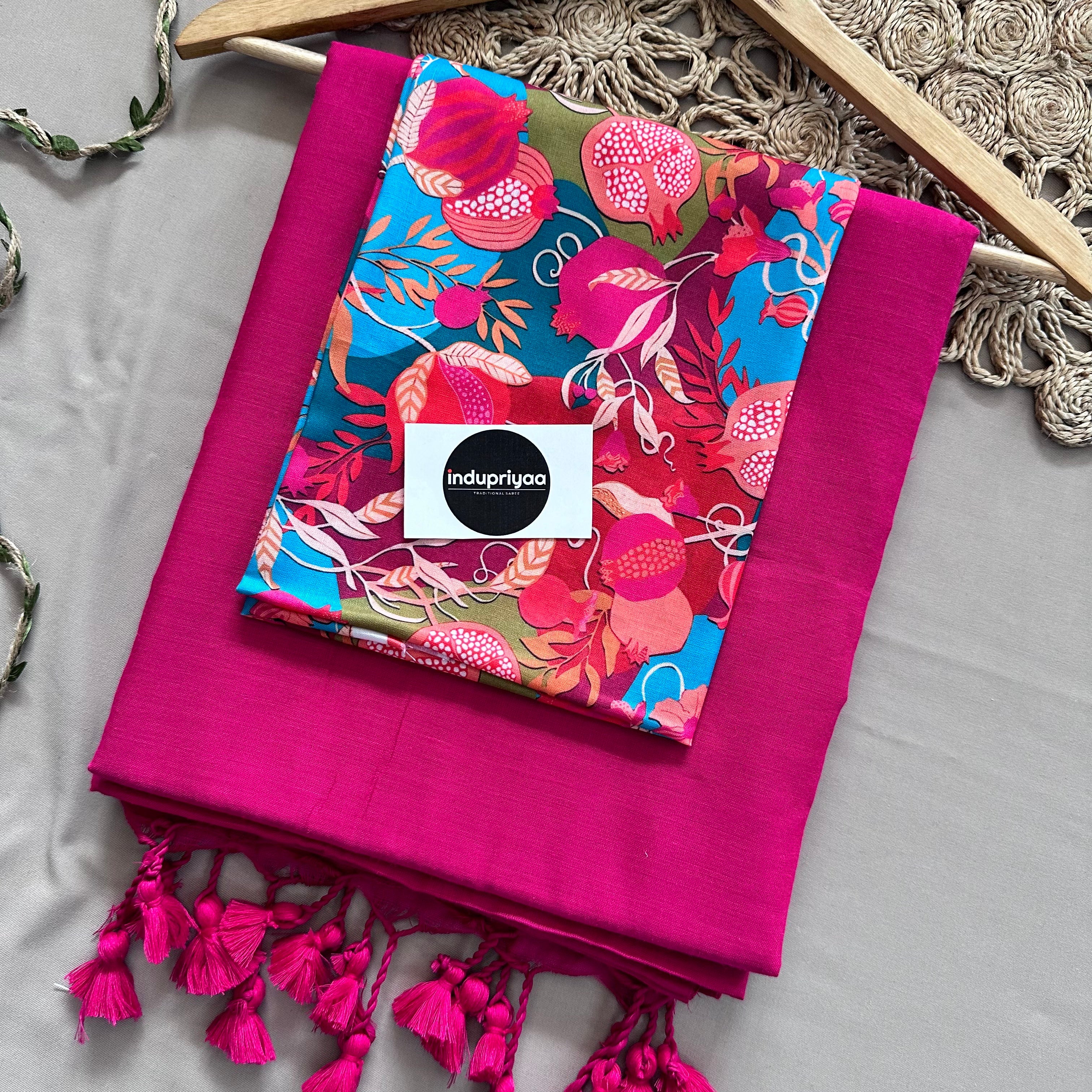 Pink Handloom Cotton Saree With Geometric Print Blouse