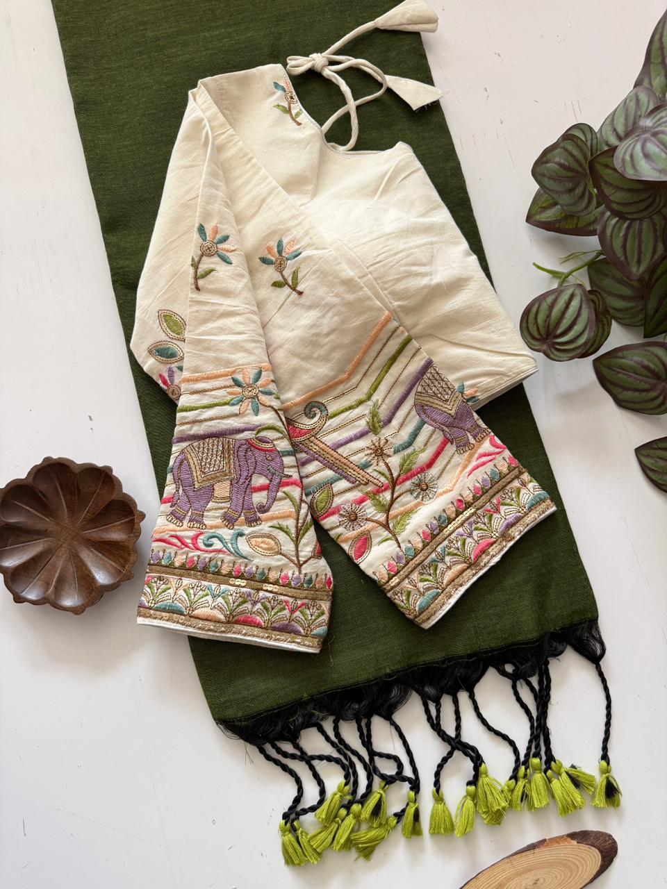 Handloom Mehndi Cotton Saree With Stitched Blouse For Daily Wear