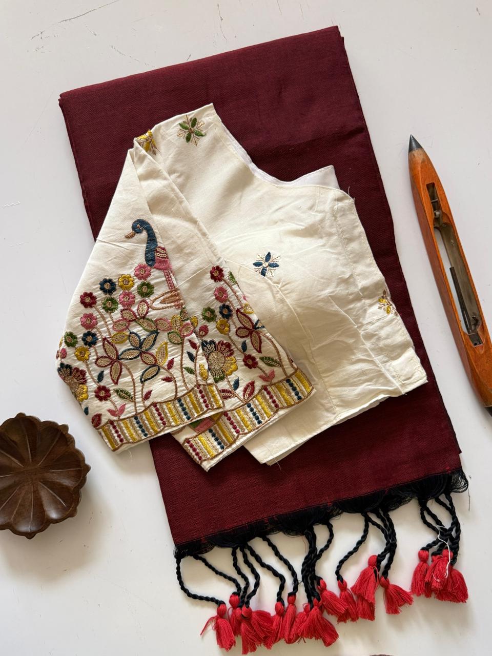 Premium Marun Handloom Cotton Saree With Elegant Stitched Blouse