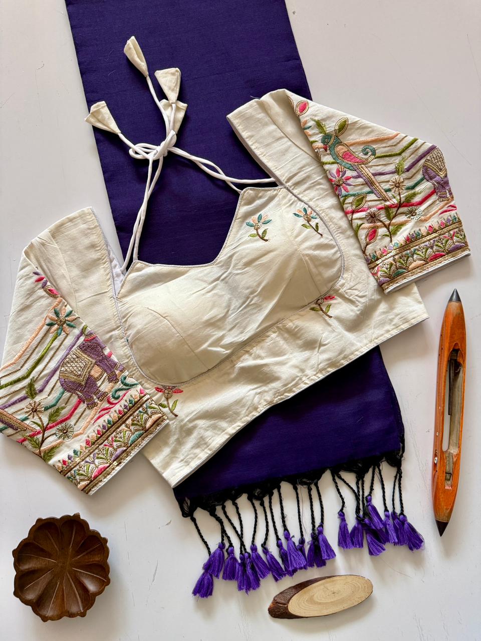 Stylish Purple Handloom Cotton Saree With Comfortable Ready Blouse