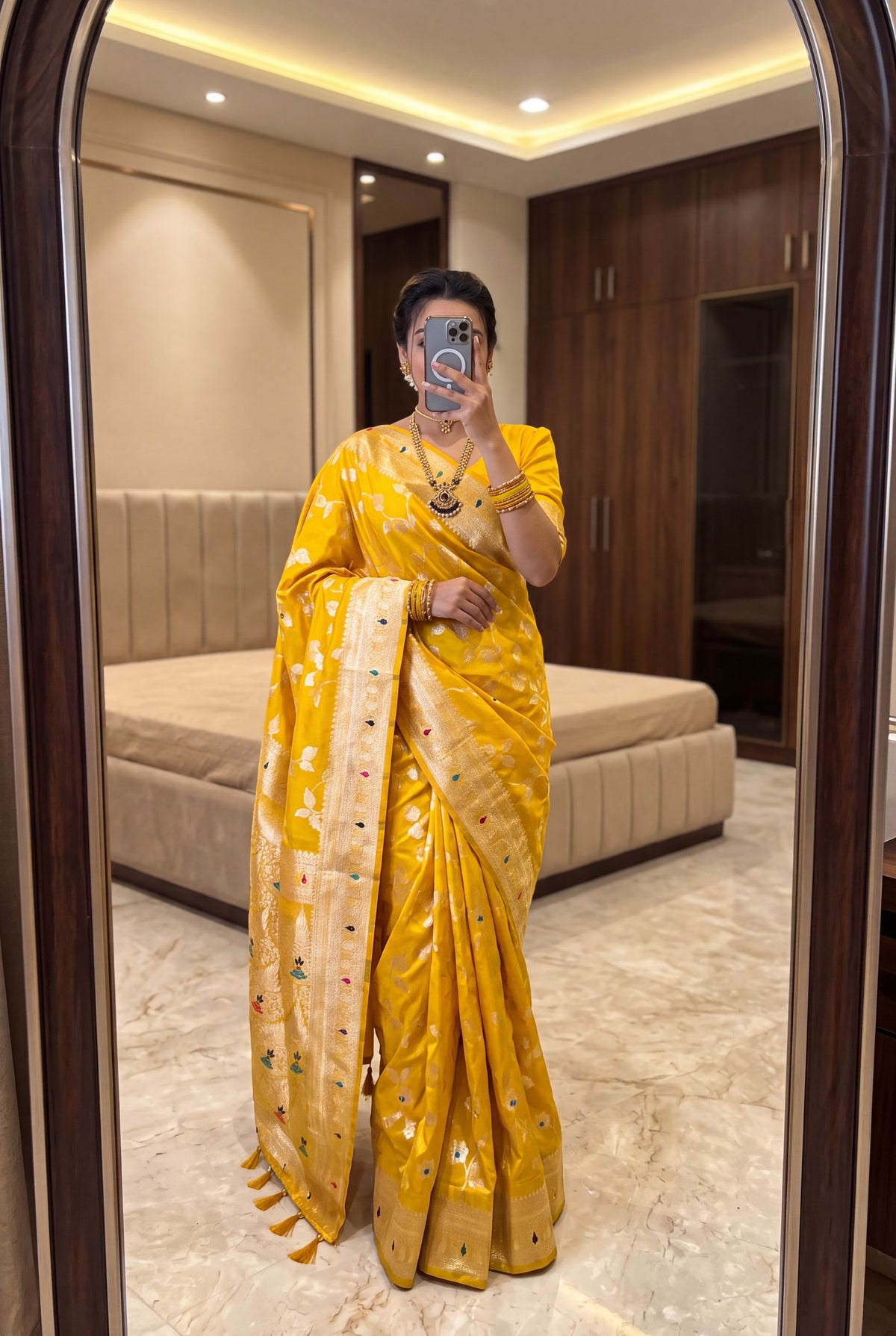 Luxurious Yellow Silk Saree Showcasing Timeless Jari Weaving and a Stunning Pallu