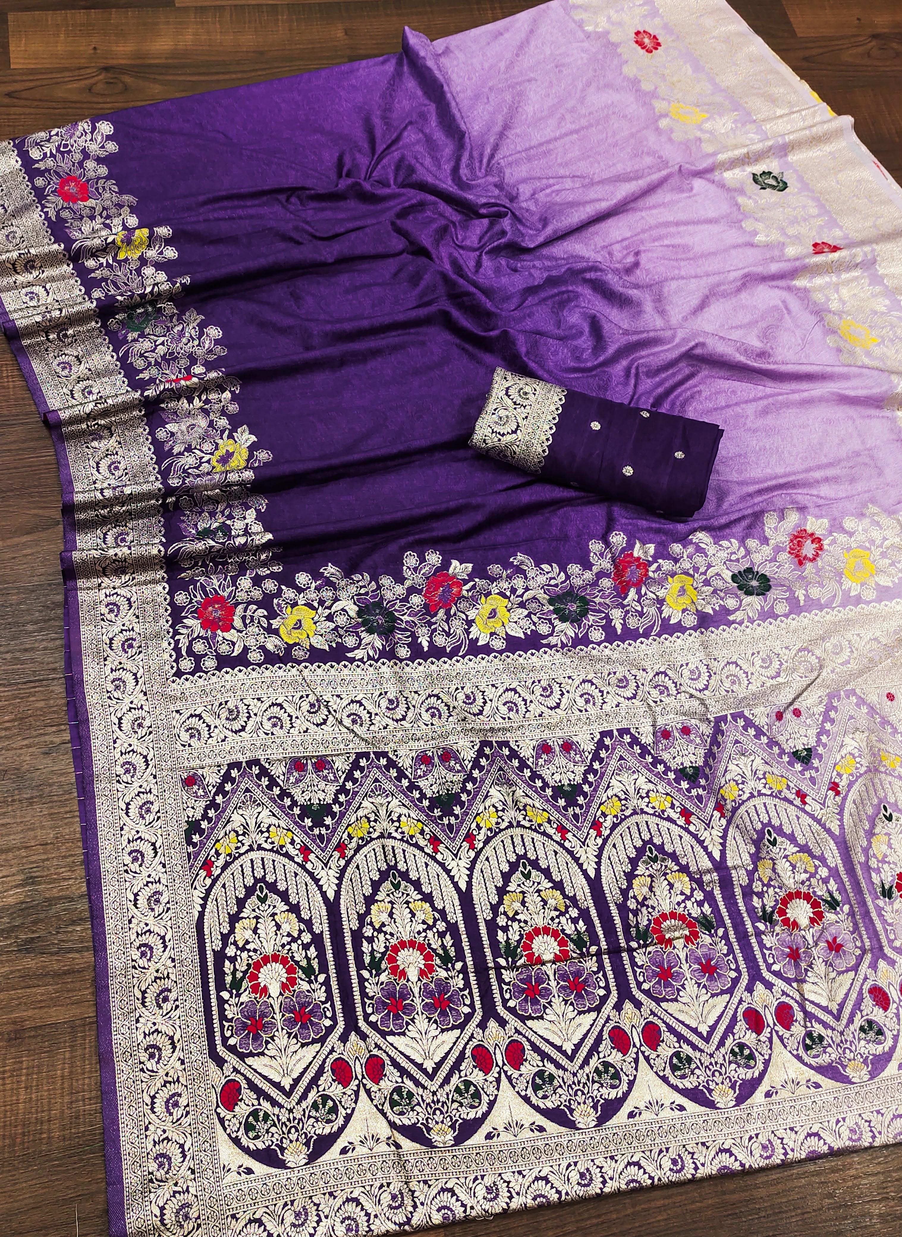 Luxurious Purple Silk Saree with Rich Jari Weaving and a Timeless Traditional Pallu