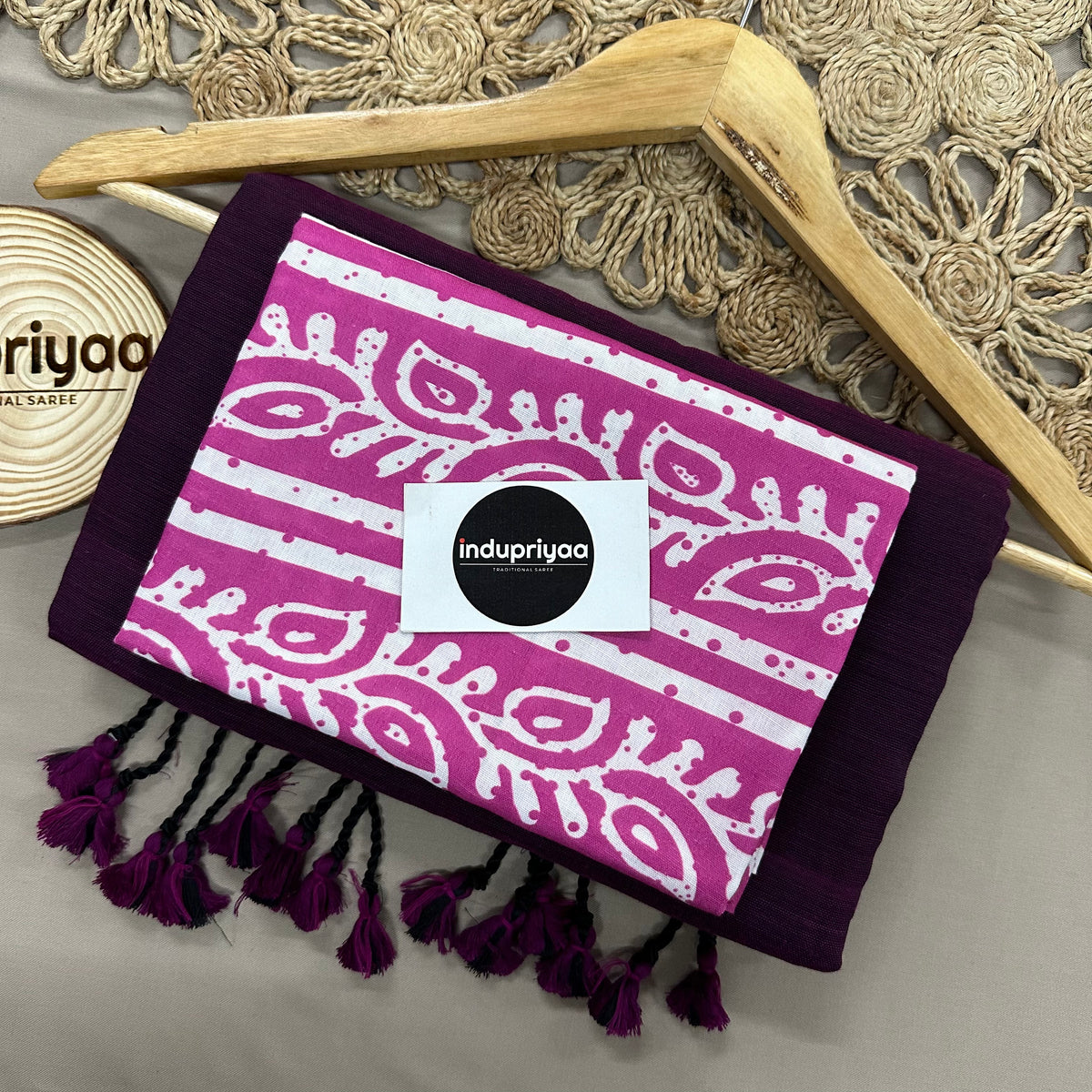 Dark Wine Handloom Cotton Saree With White Print Blouse