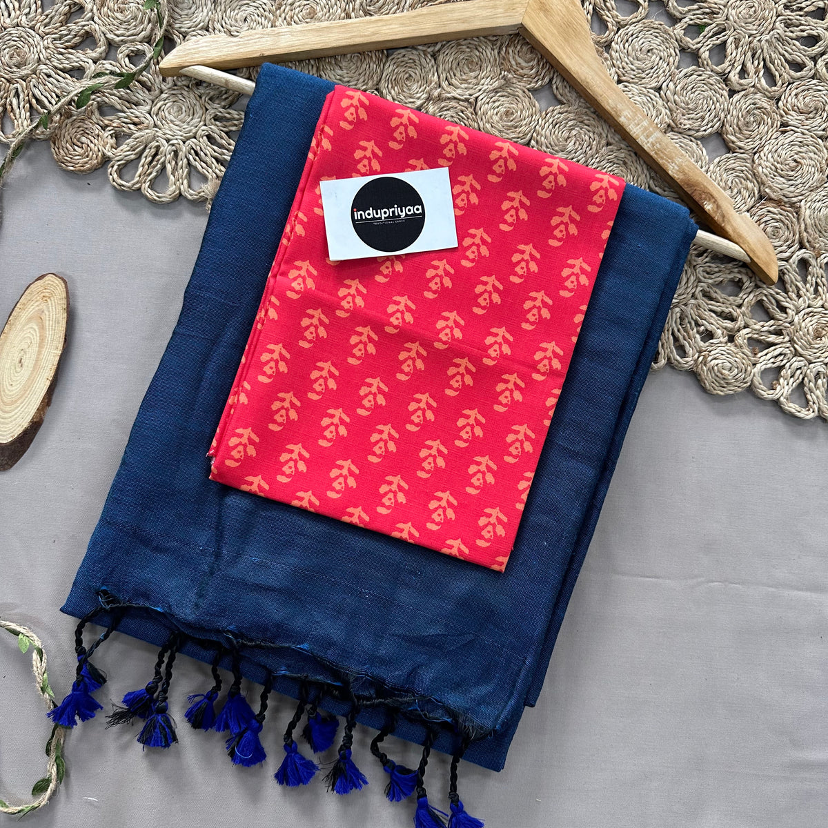 Firoji Handloom Cotton Saree With Red Print Blouse