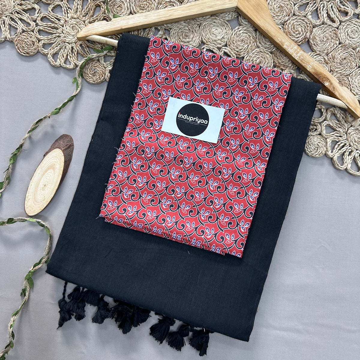 Black Handloom Cotton Saree With Marun Print Blouse