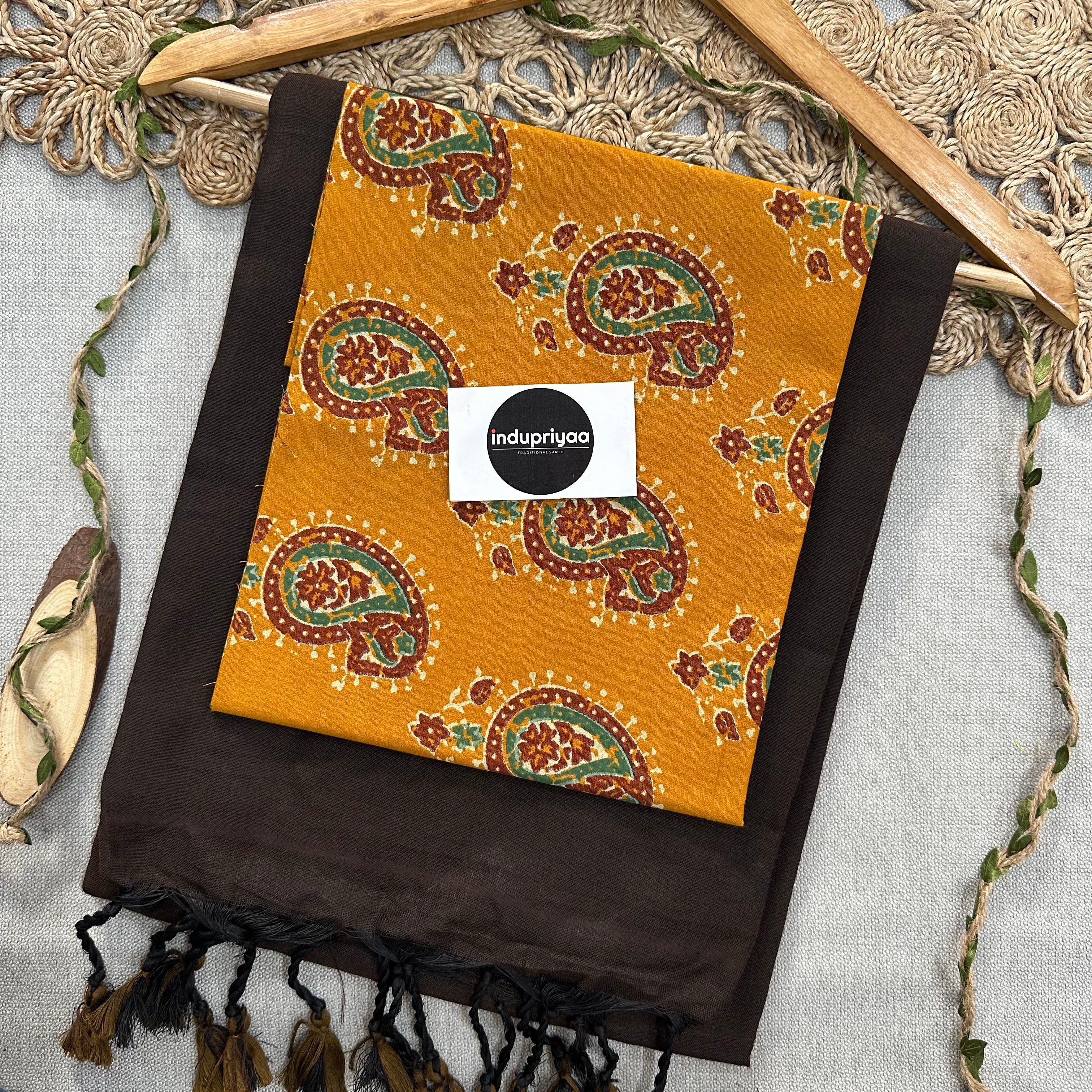 Brown Handloom Cotton Saree With Mango Print Blouse