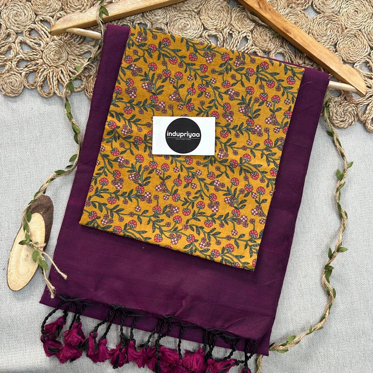 Wine Handloom Cotton Saree With Leaf Print Blouse