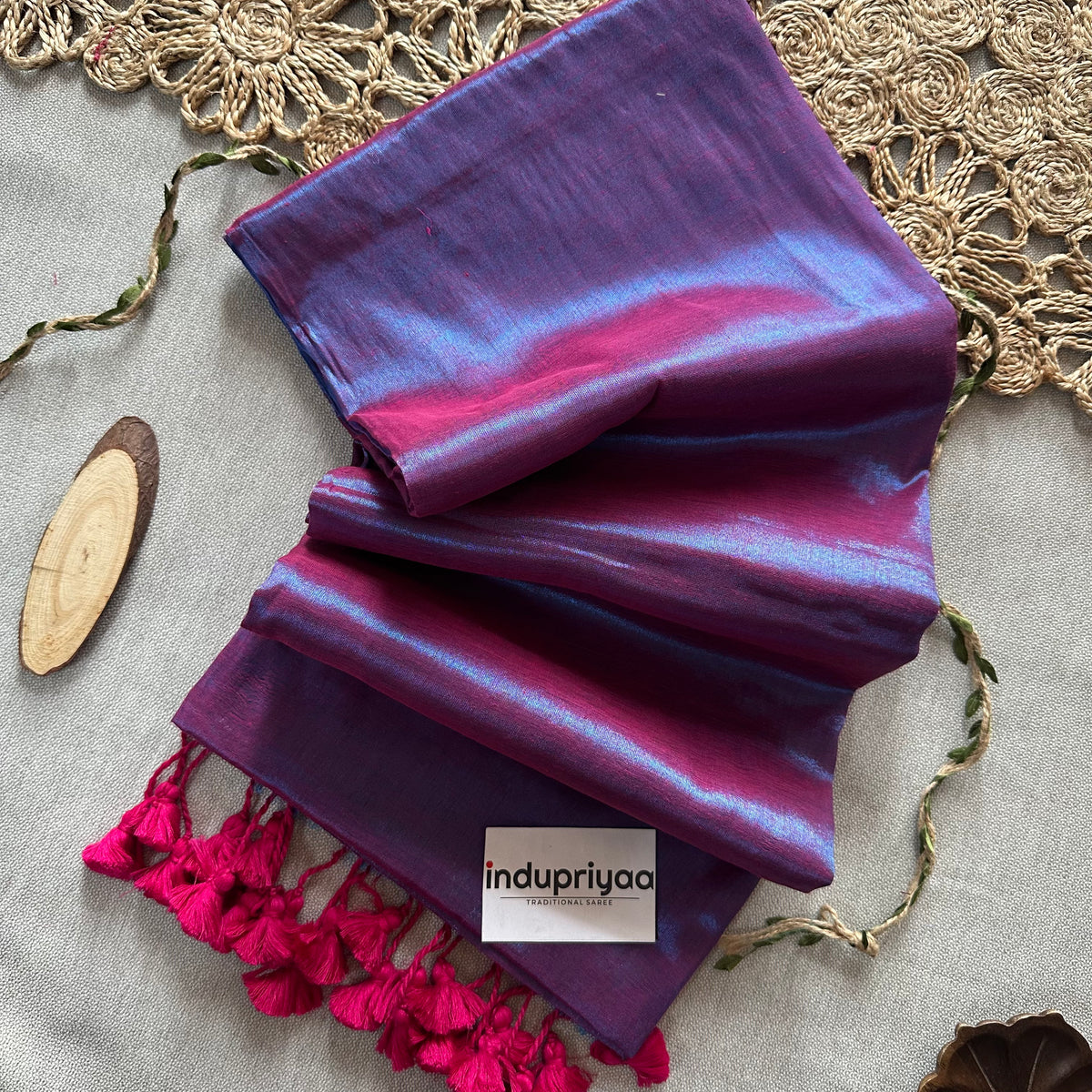 Indupriyaa  Purple Dual Tone  Handloom Raga Tissue Saree