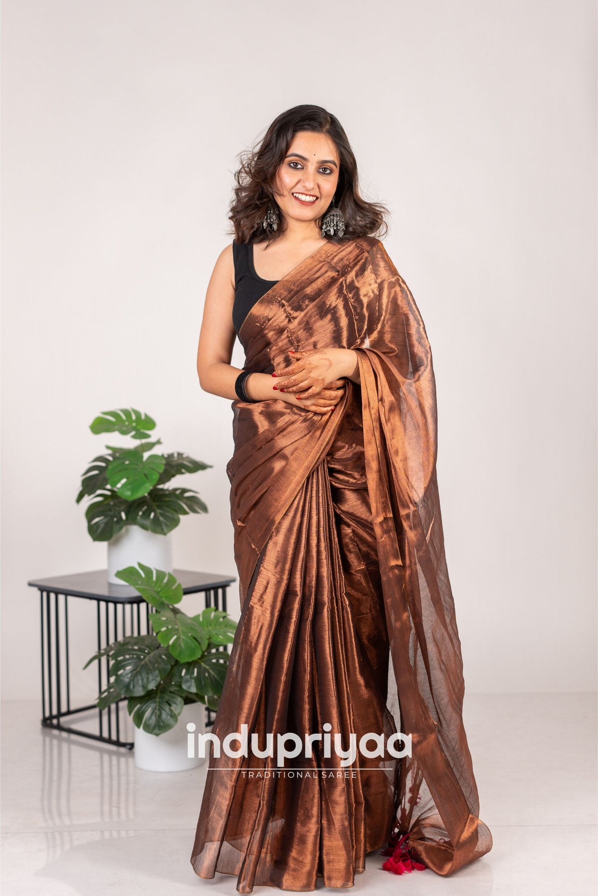 Indupriyaa Coper Handloom Raga Tissue Saree