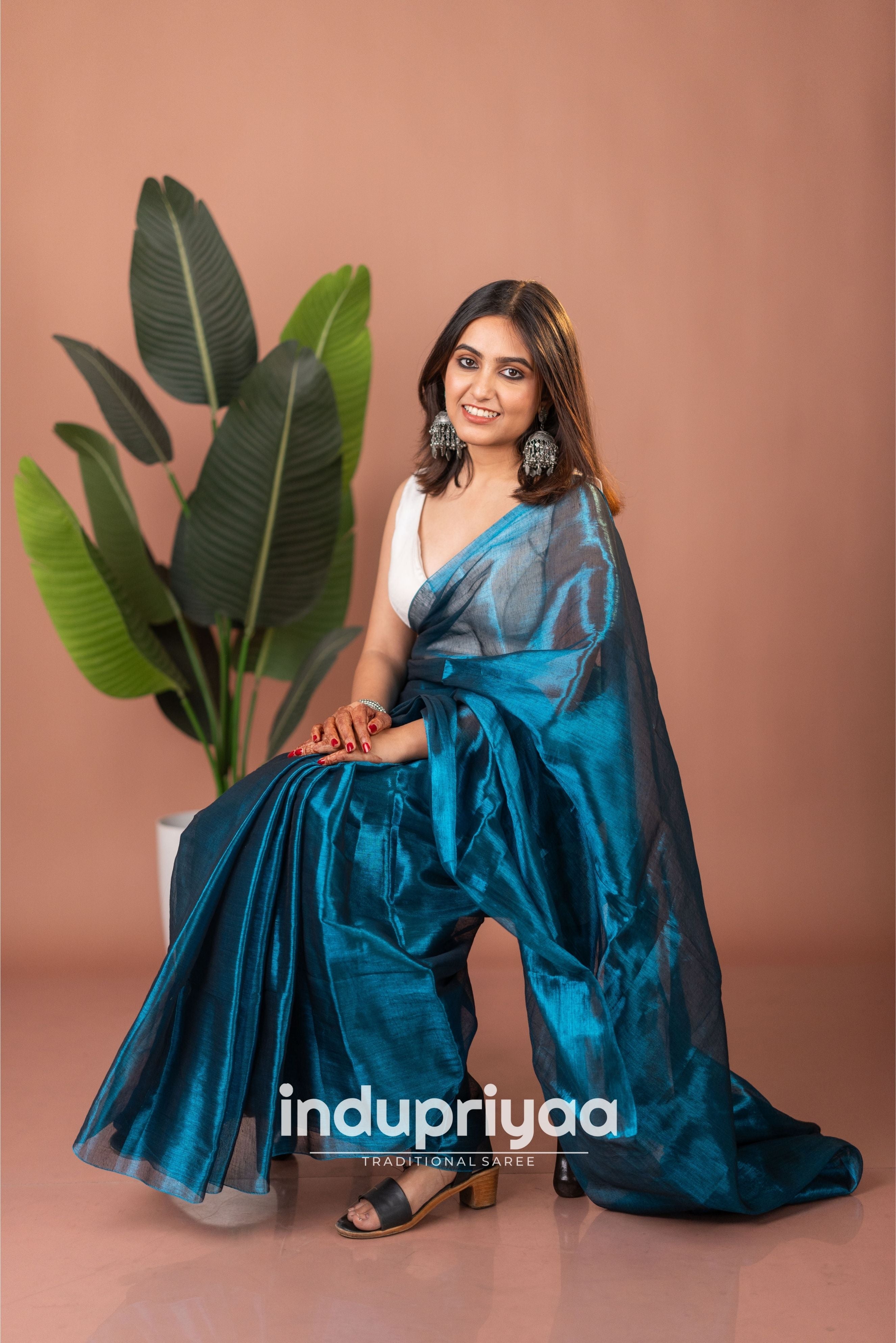 Indupriyaa Firoji Handloom Raga Tissue Saree