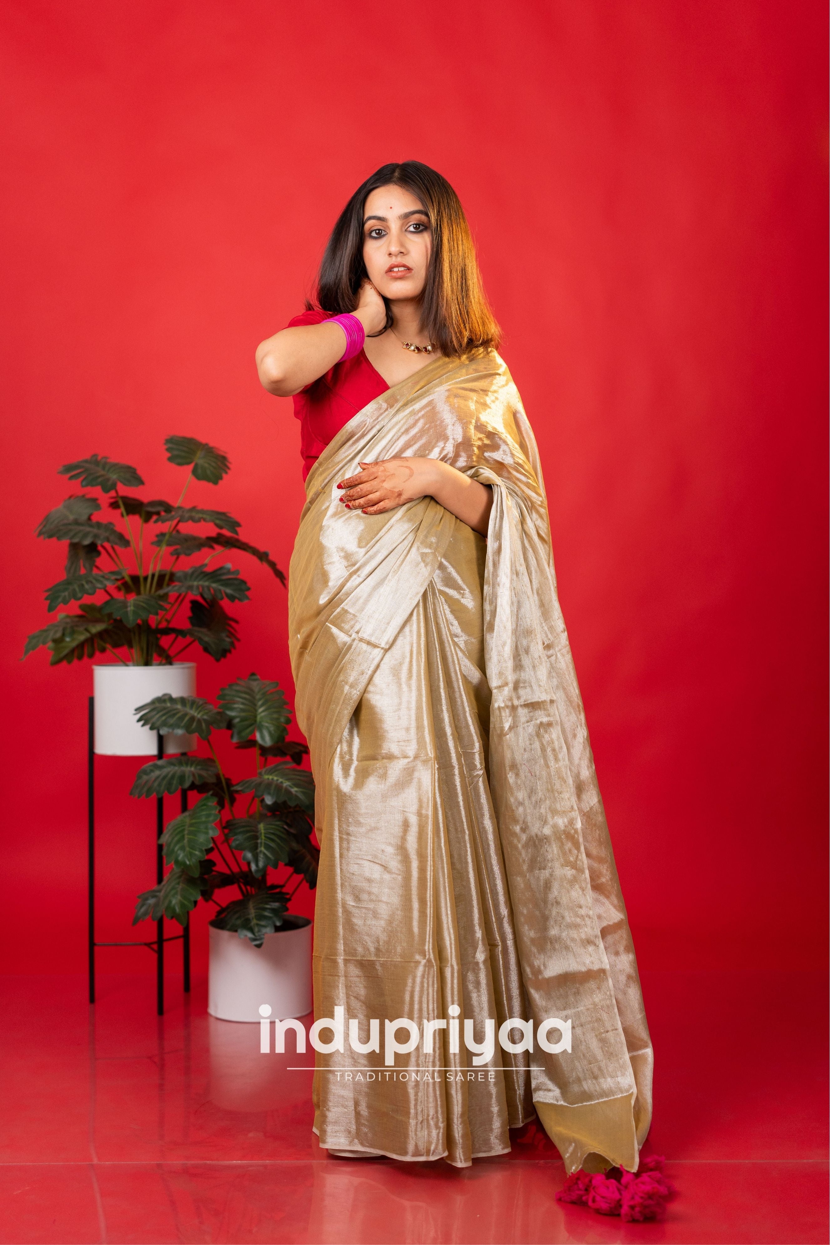 Indupriyaa Chiku Handloom Raga Tissue Saree