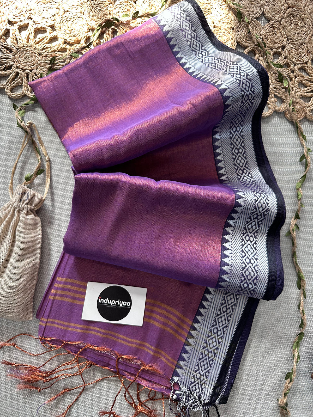 Indupriyaa Rose Purple Temple Designe  Handloom Raga Tissue Saree