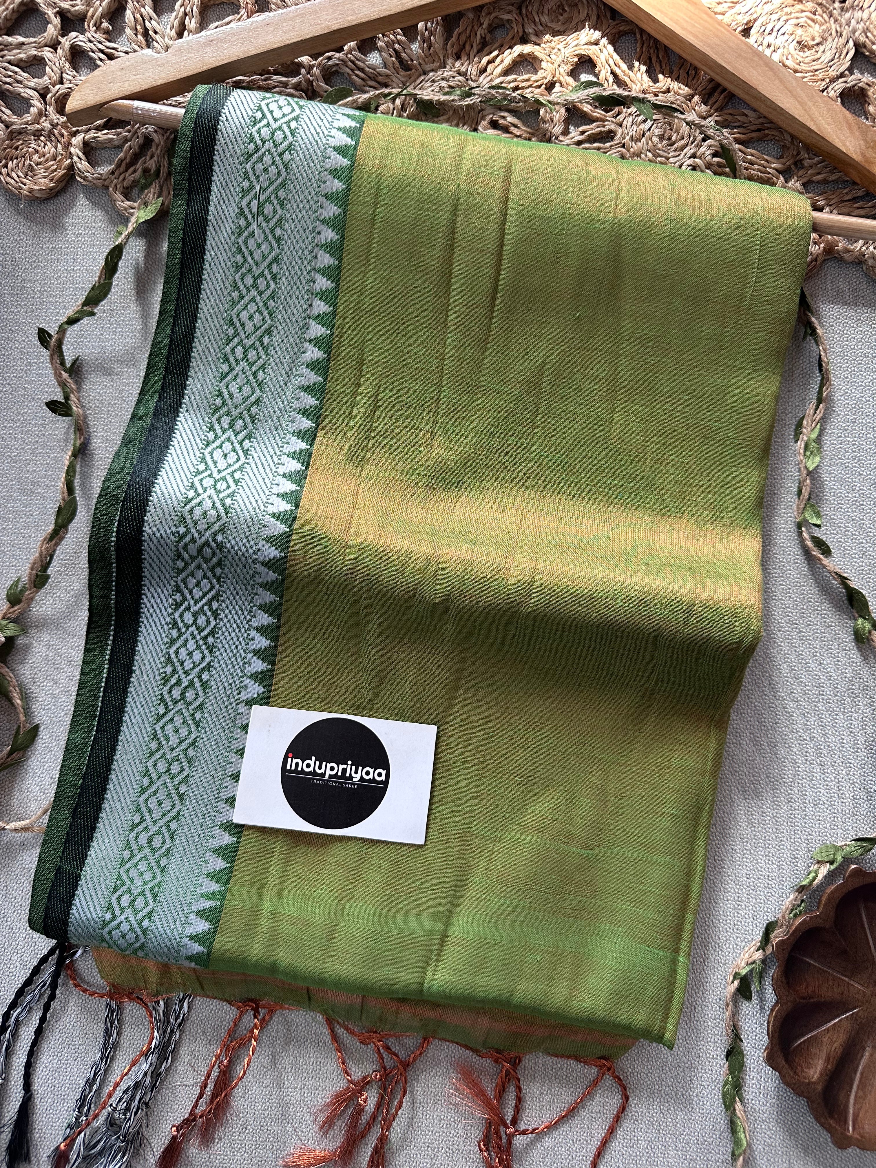 Indupriyaa Perrot Green Temple Designe  Handloom Raga Tissue Saree