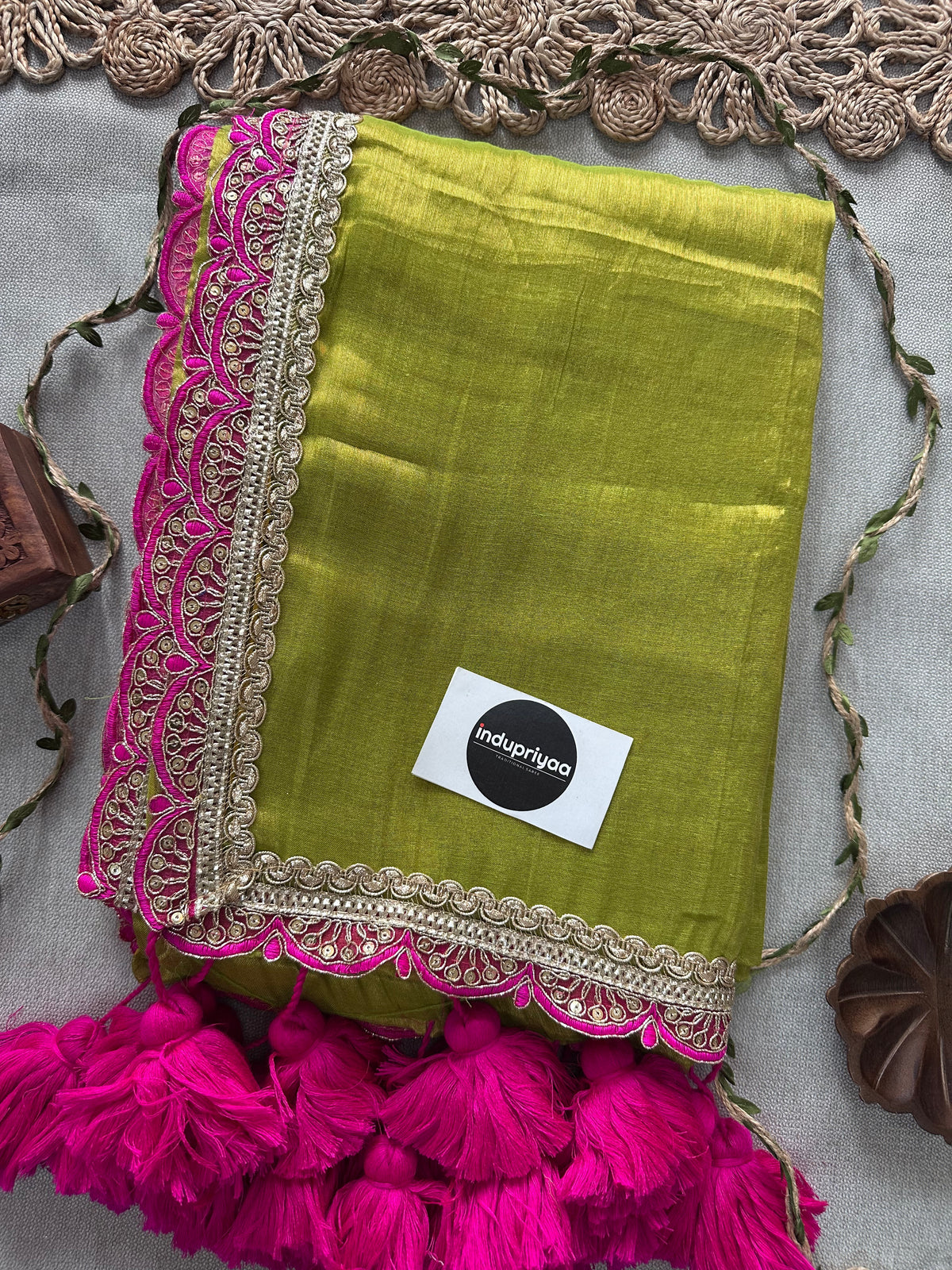 Pista Pink Designer  Handloom Raga Tissue Saree