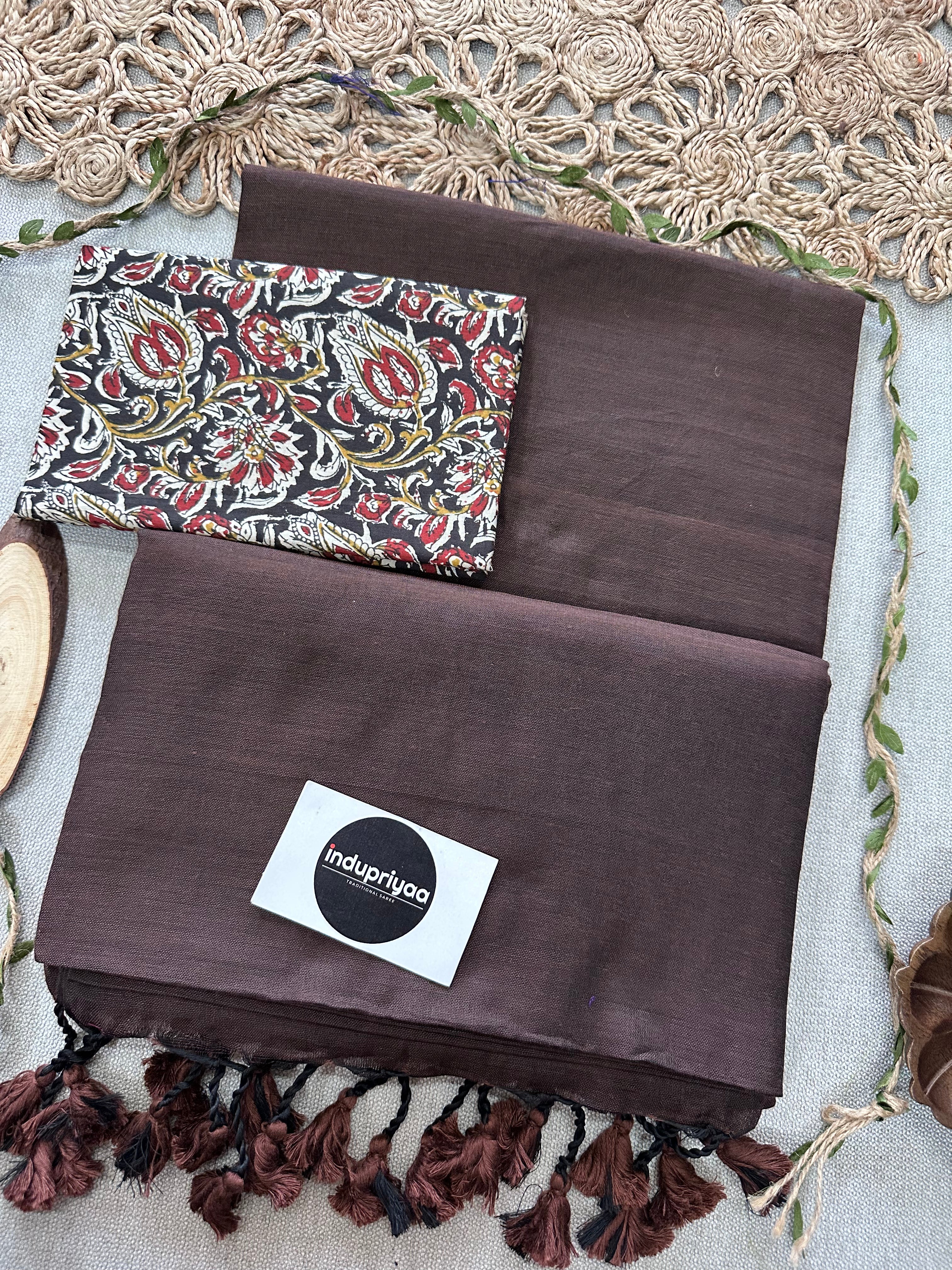 Brown Handloom Cotton Saree With Kalmkari Print Blouse