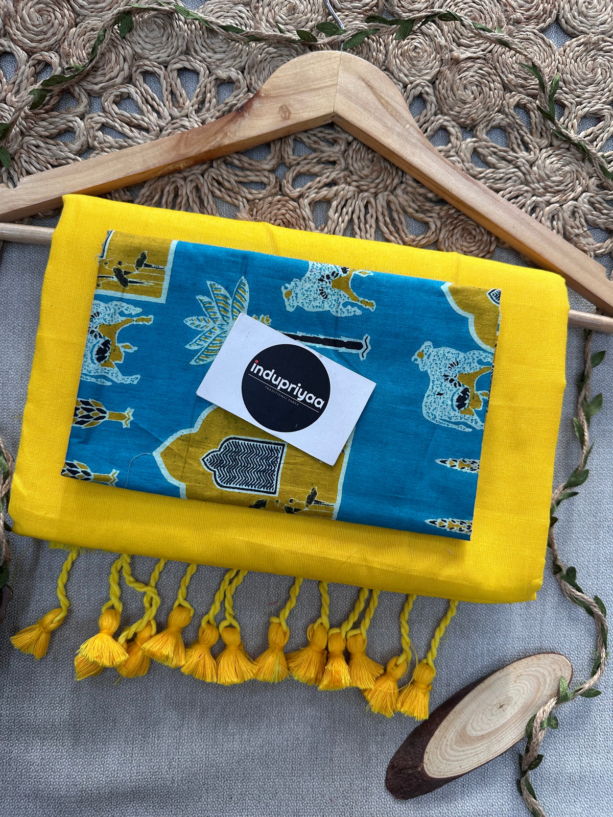 Yellow Handloom Cotton Saree With Sky Print Blouse