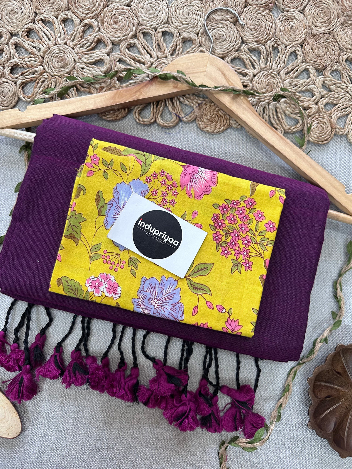 Dark Wine Handloom Cotton Saree With Flower Print Blouse