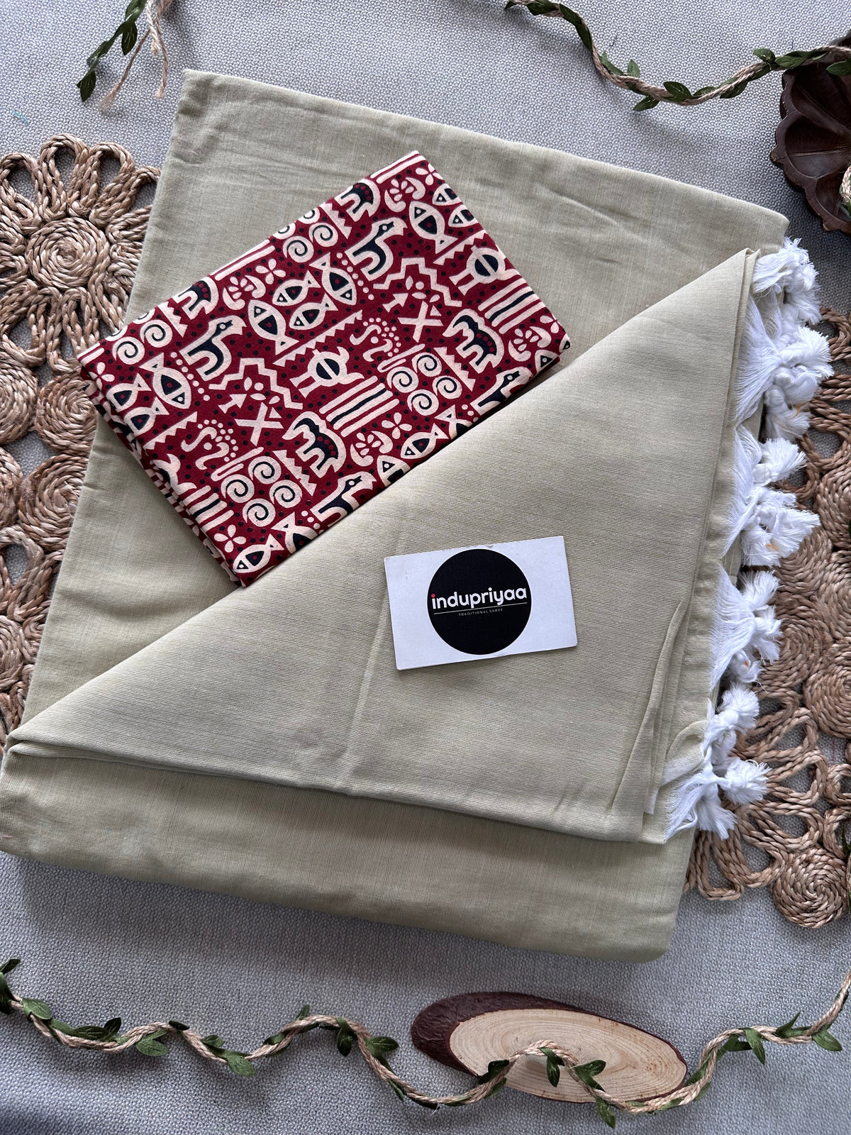Half White Handloom Cotton Saree With Animal Print Blouse