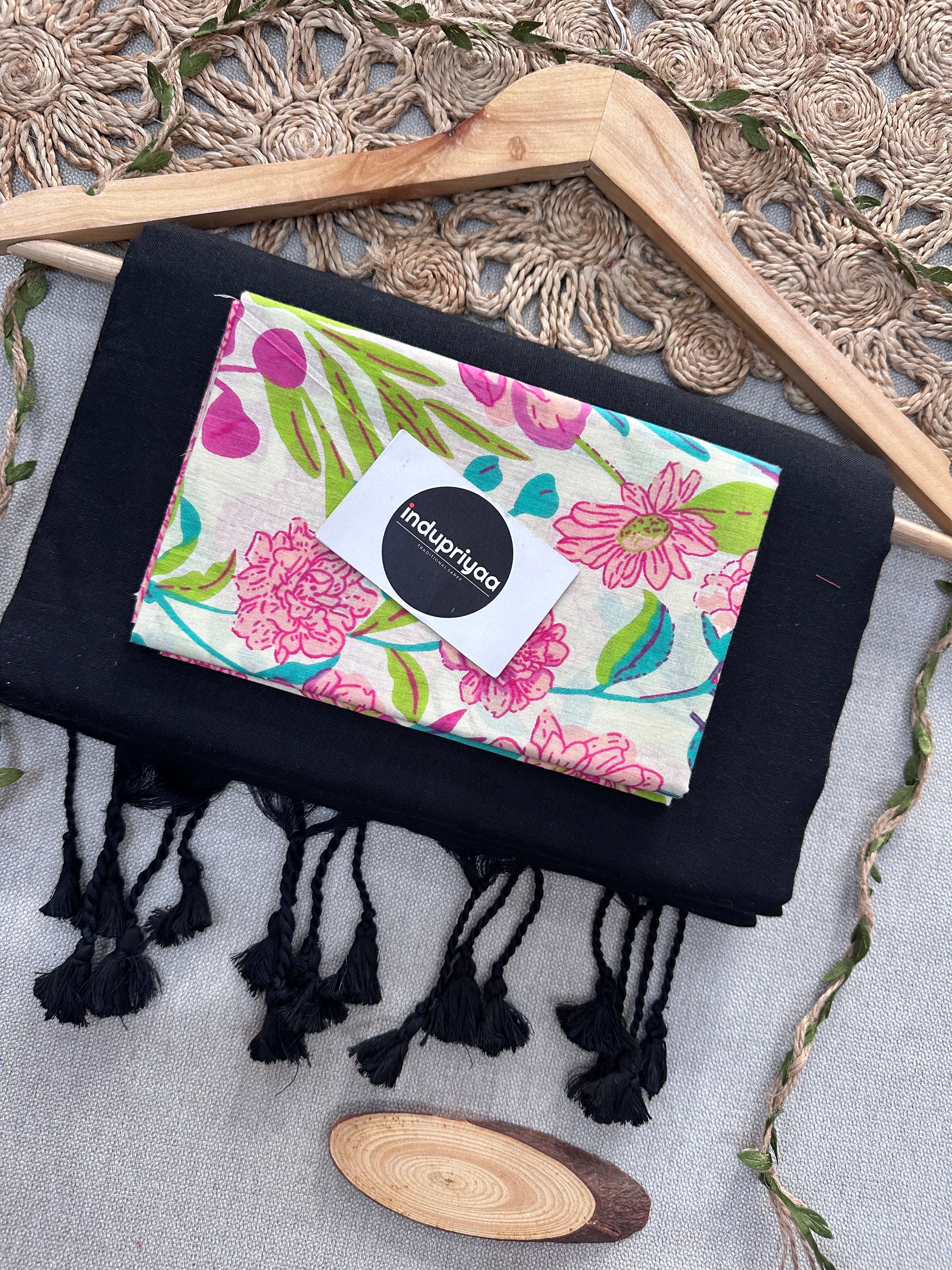 Black Handloom Cotton Saree With Flower Print Blouse