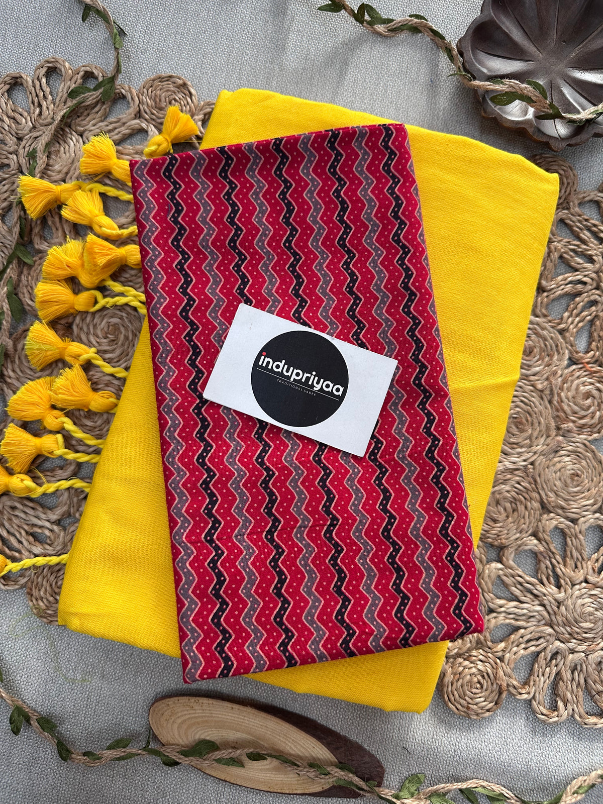 Yellow Handloom Cotton Saree With Red  Print Blouse