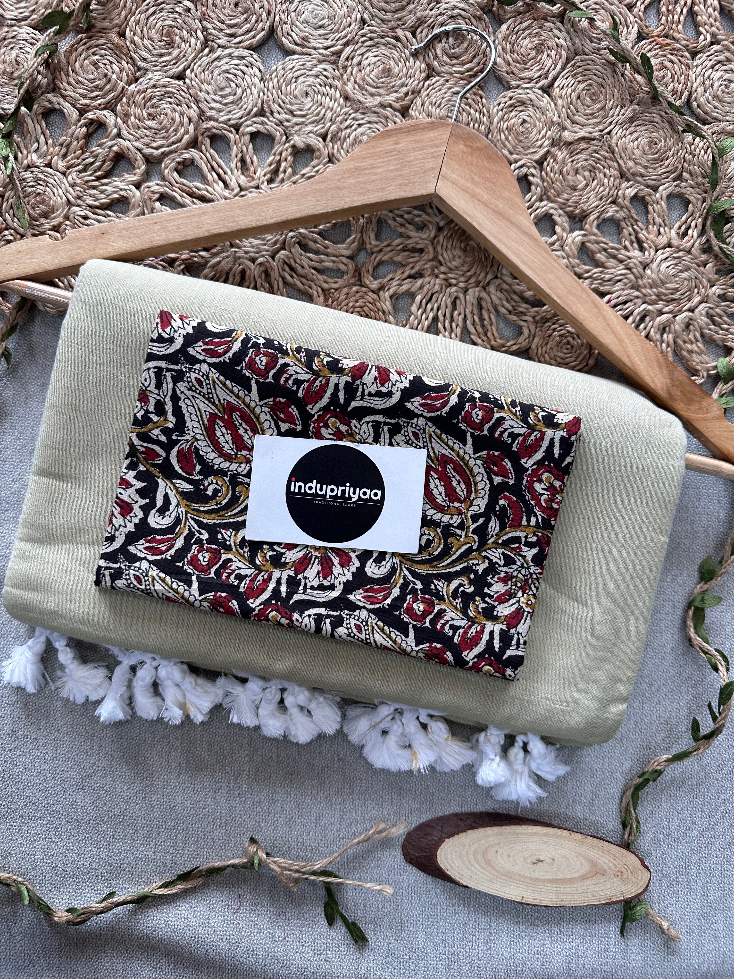 Half White  Handloom Cotton Saree With Kalmkari Print Blouse