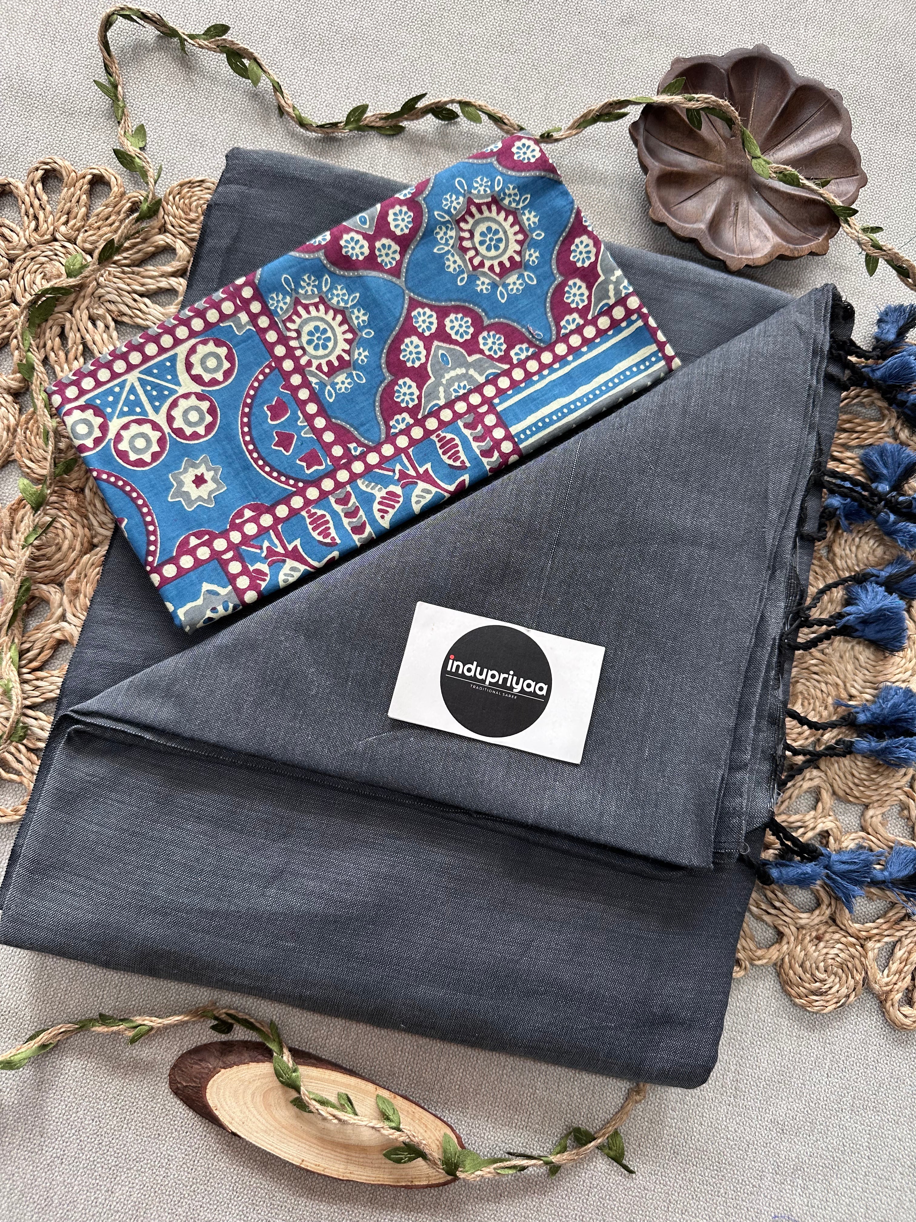 Dark Grey Handloom Cotton Saree With  Light Blue Print Blouse