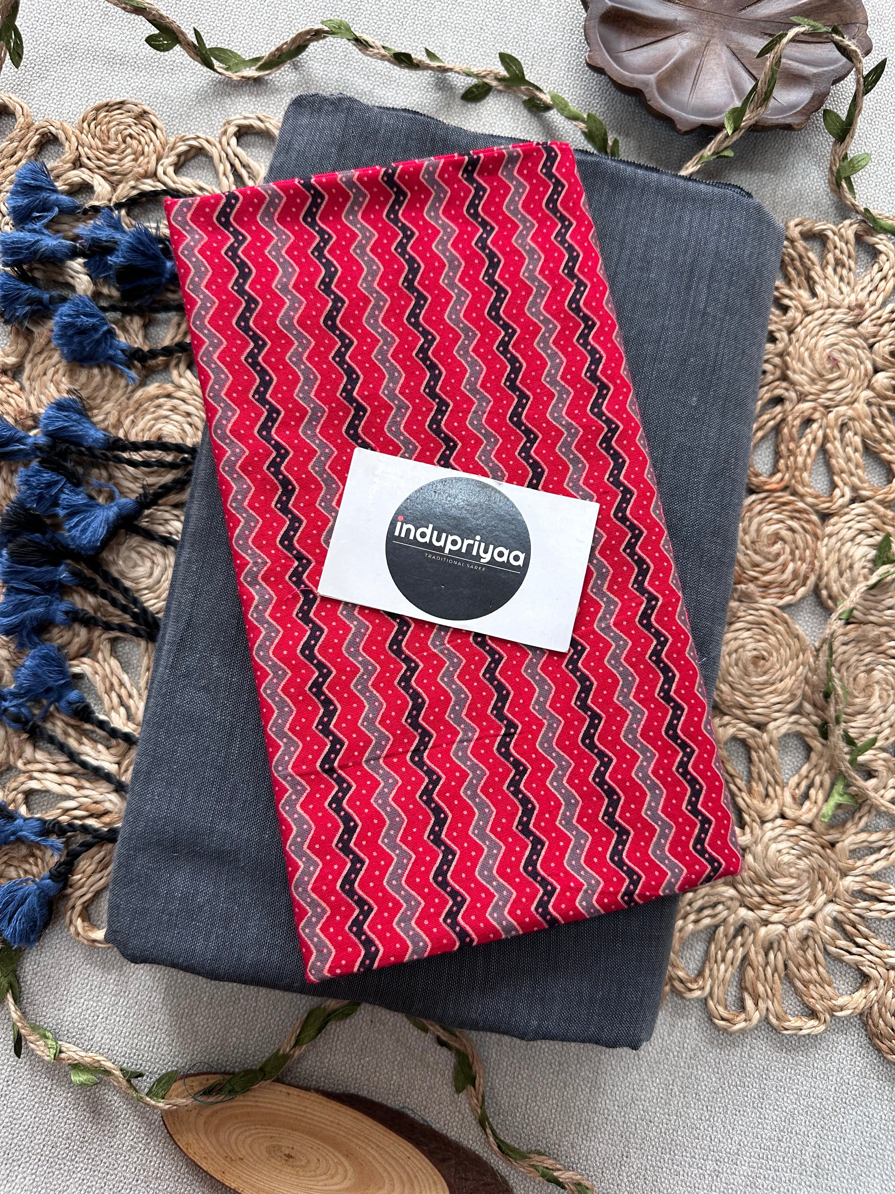 Dark Grey Handloom Cotton Saree With Red Print Blouse